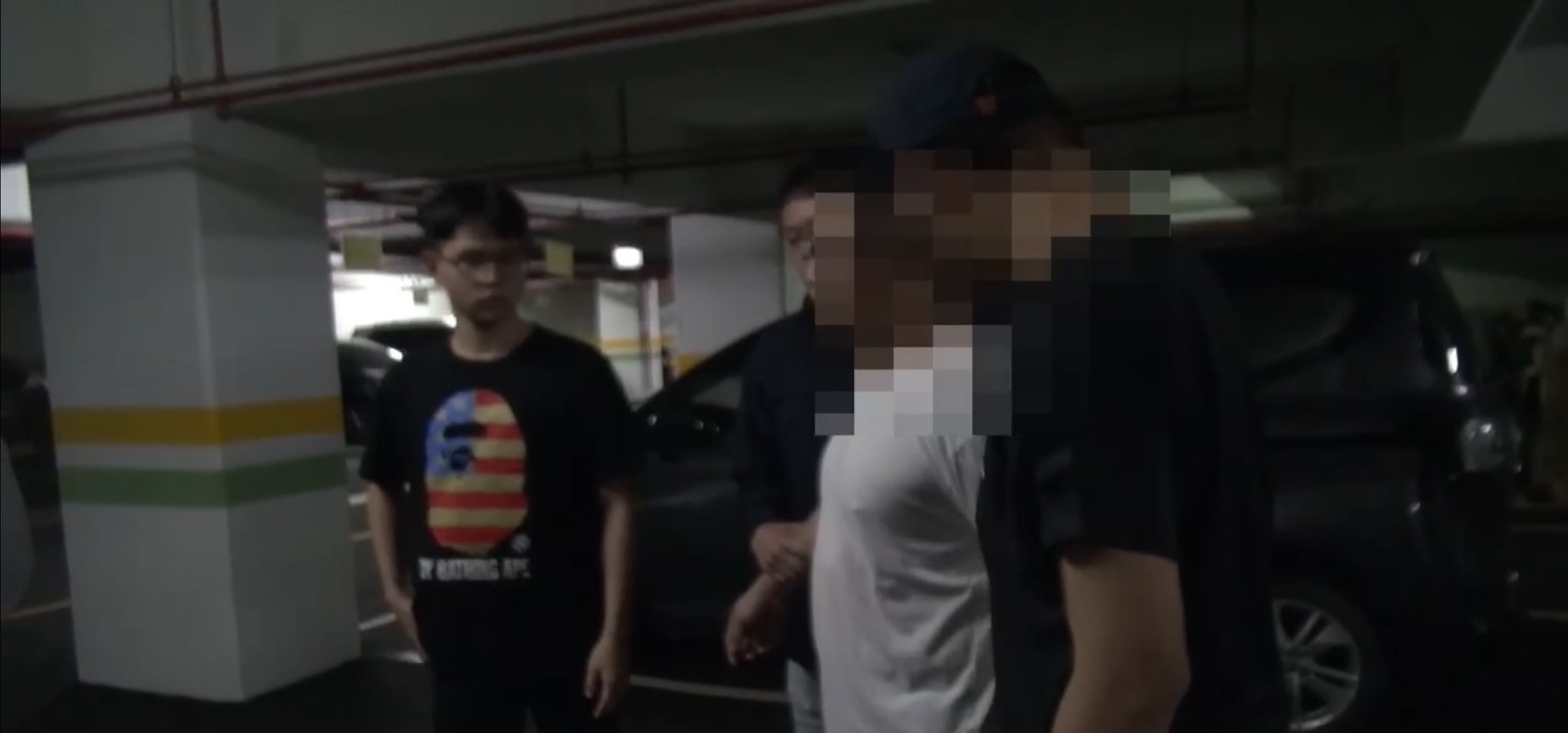 警方在今年1月先逮捕張姓男子及其販毒共犯。(翻攝畫面)