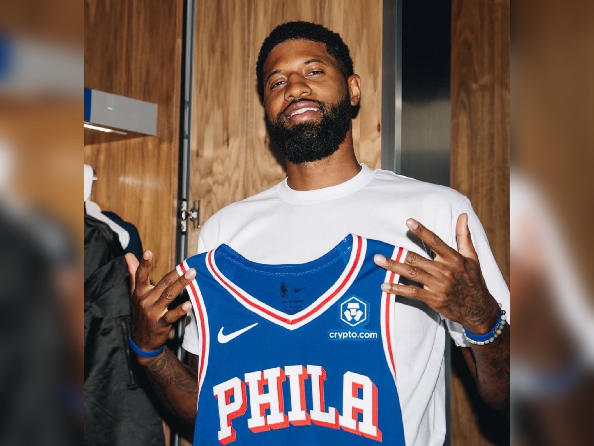 費城76人明星球員保羅喬治違反禁藥規定,遭NBA禁賽25場。(翻攝Paul George IG)