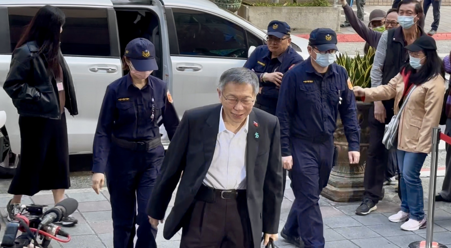 民眾黨前主席柯文哲等9被告將繼續跑法院上訴二審。(本刊資料照片)