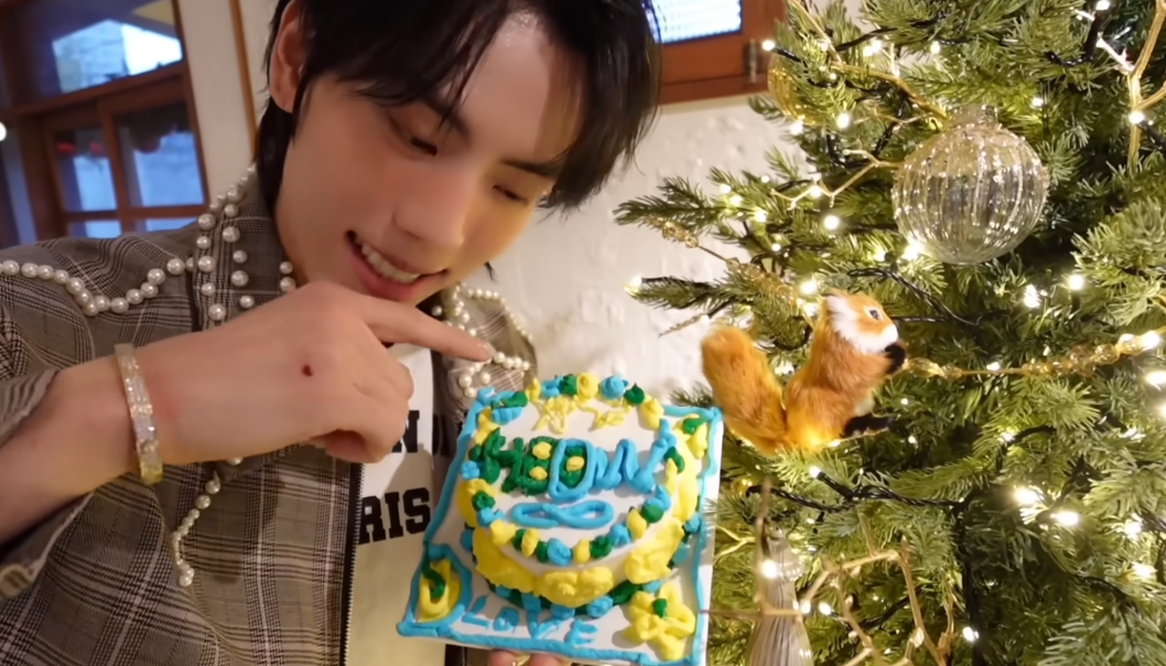 張東雨說新專輯《AWAKE》是給粉絲的禮物，也是給自己的生日禮物。（截圖自SUPER BIRTHDAY MV）