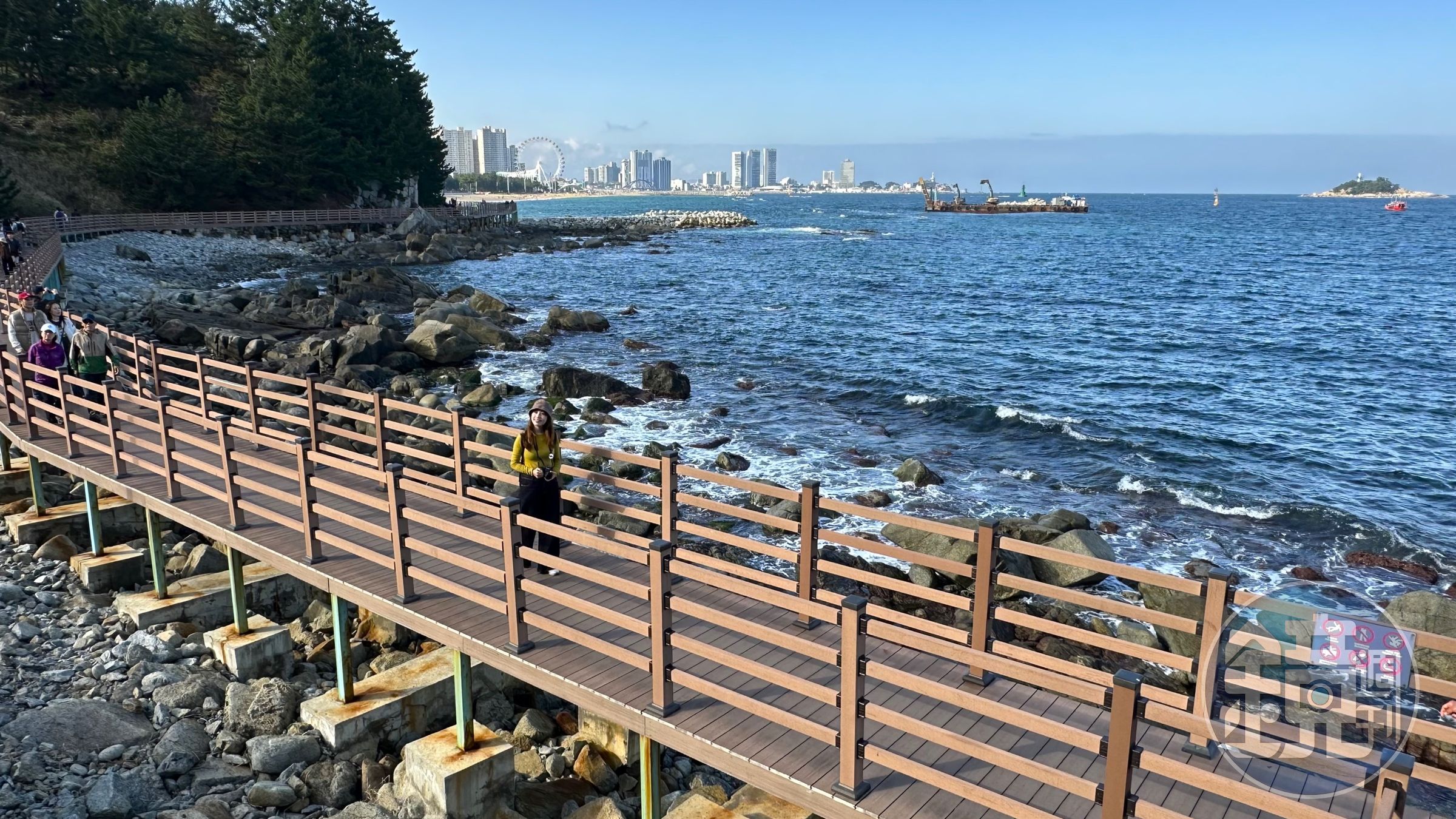 束草的「海波朗路45號路線」能真正的親近海岸絕景。