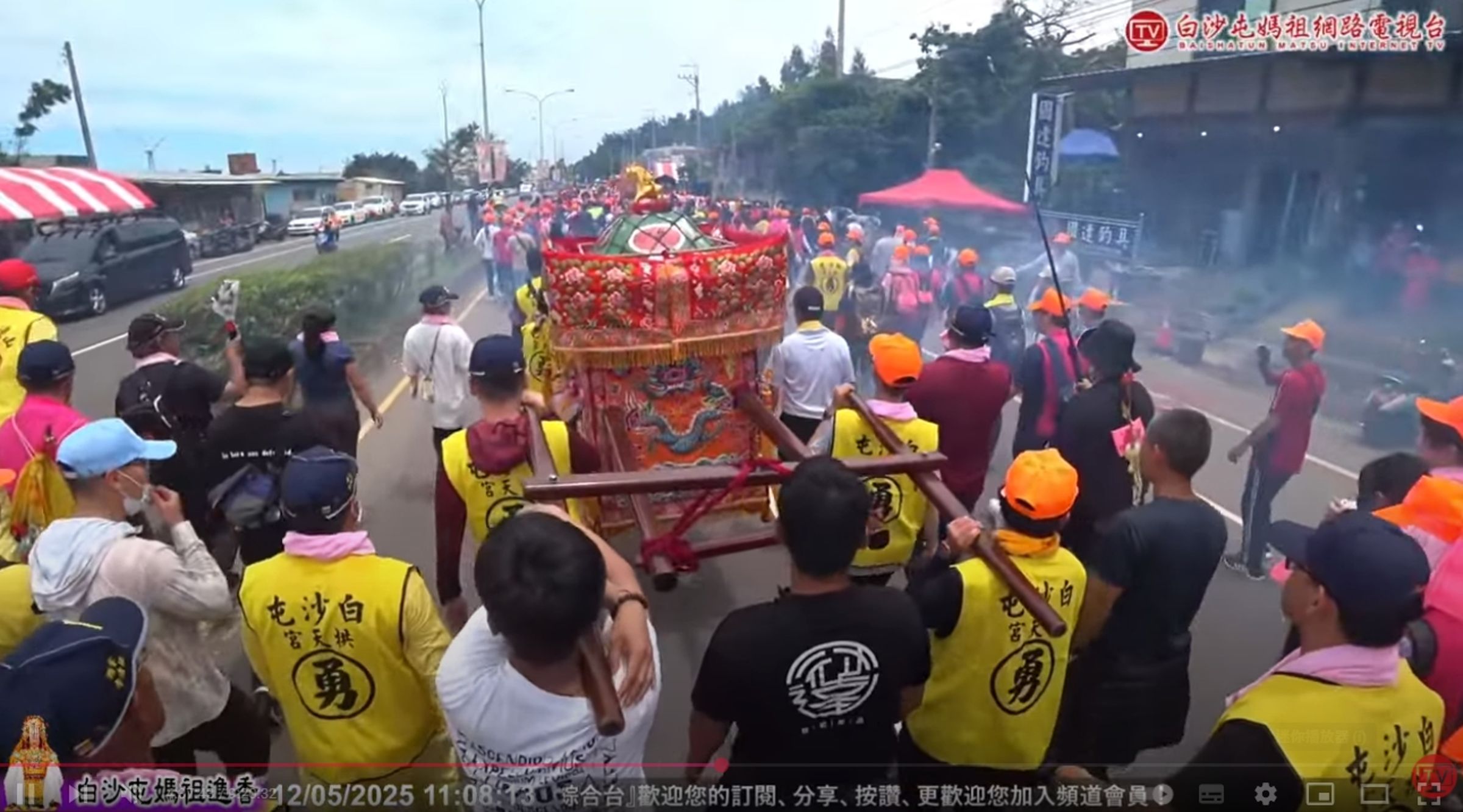 中國福建的泉郡富美宮原想參與白沙屯媽祖遶境,卻因為爭議臨時喊卡。(翻攝YouTube@白沙屯媽祖網路電視台)