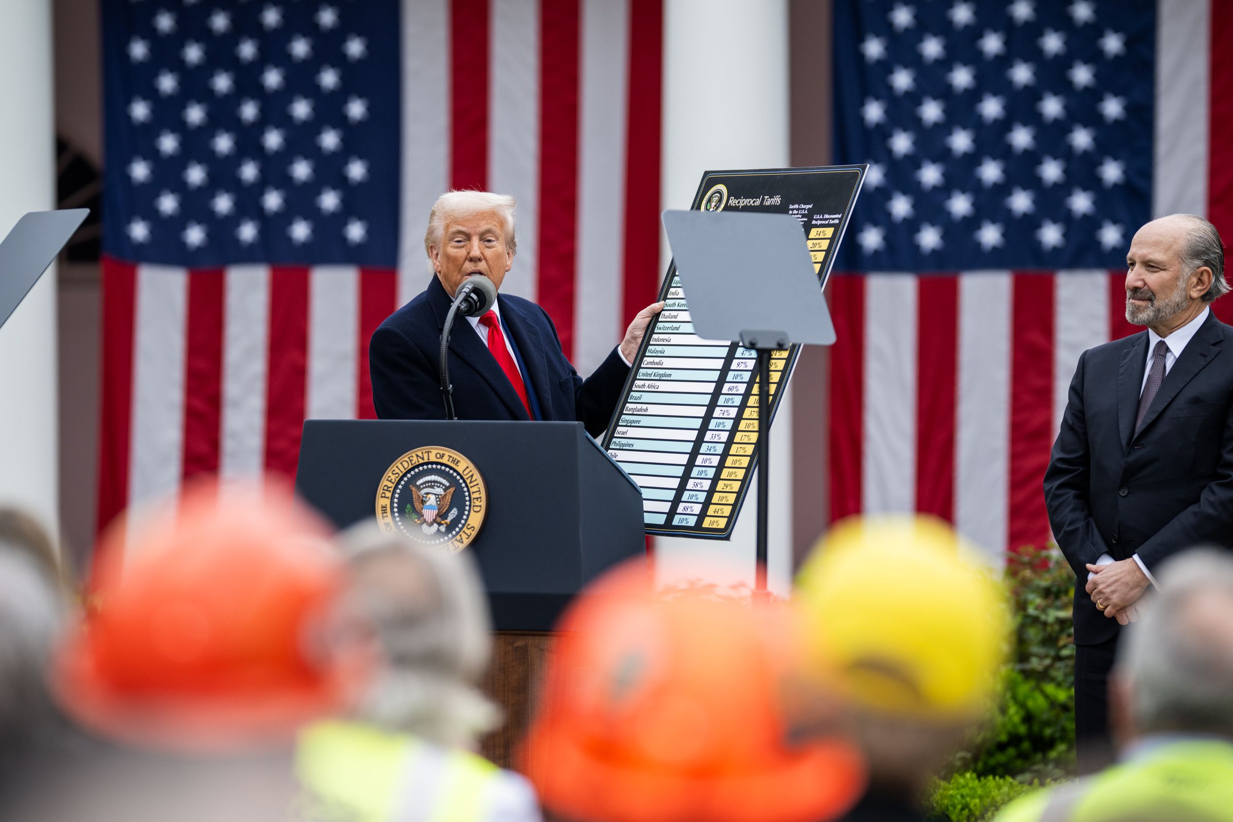 川普將對全球實施對等關稅,引發各國反彈。(The White House Flickr)