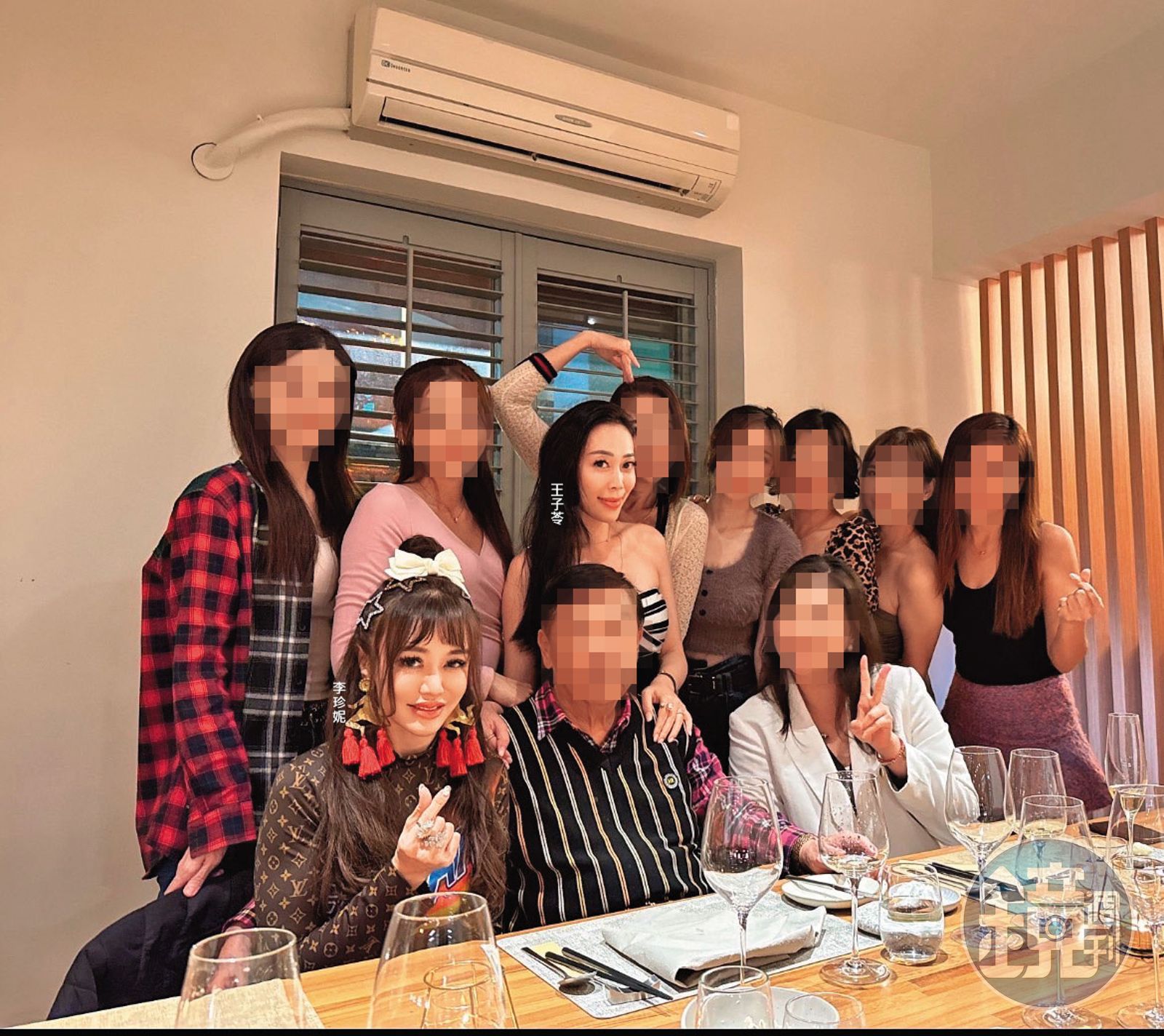 王姓富商邀請李珍妮在內的11名女性友人到私廚餐敘，沒想到鬧出風波。（圖／鏡週刊）