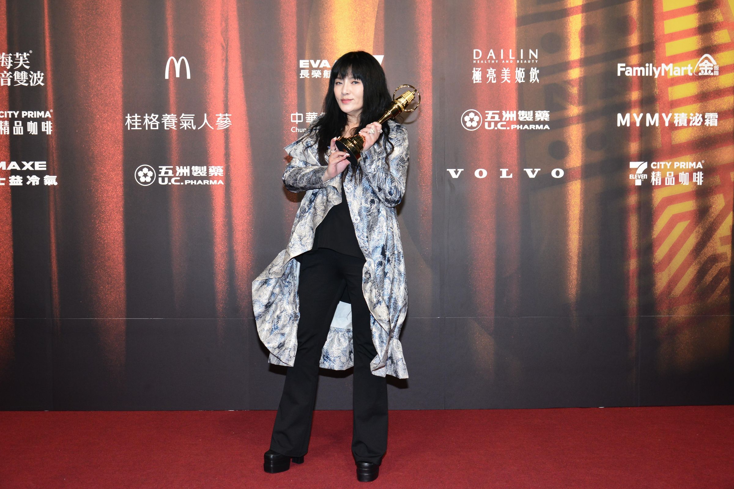 唐綺陽獲廣播金鐘獎，評審表示她的節目容易入門，是可以推薦給人的節目。（三立提供）