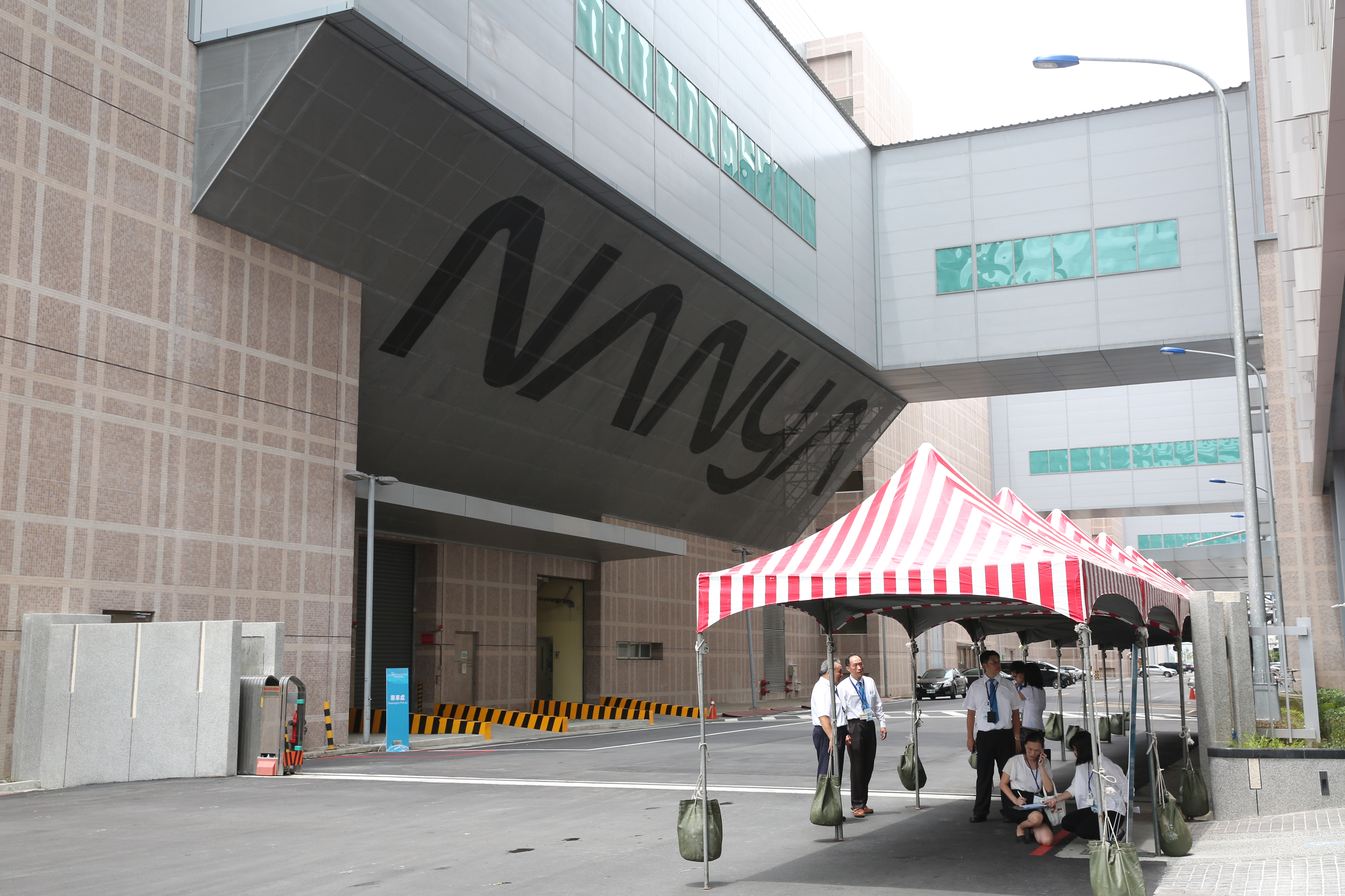 HBM擠壓效應繼續發酵,南亞科靠策略投資鎖定未來訂單。(本刊資料照)