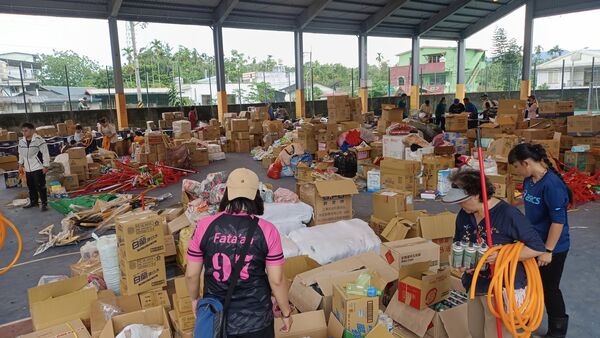 Fata'an部落自救會新聞聯絡人Kulas表示，目前部落物資已非常充足，暫時不需要再接受外界捐贈。（翻攝自臉書@Kulas Umo）