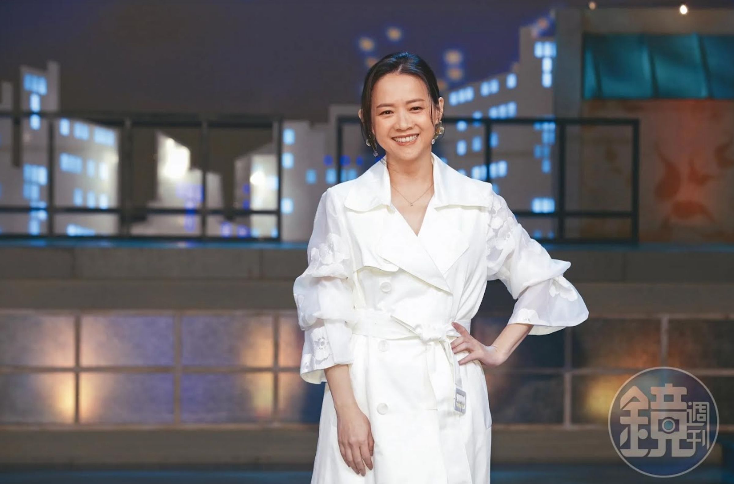 曾寶儀傳受黃子佼牽連掉了韓星孫藝真的主持工作，不過經紀人解釋是因與廠商共識。