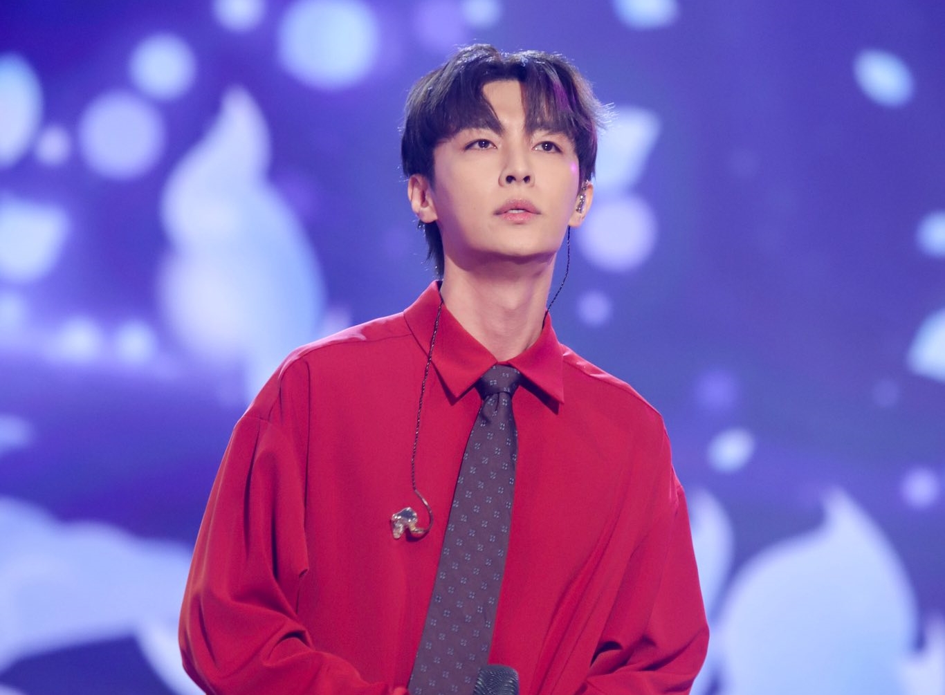 炎亞綸去年創立的甜點品牌「火火選物」爆食安爭議，他解釋產品皆由合法中央廚房製作。（翻攝自炎亞綸臉書）