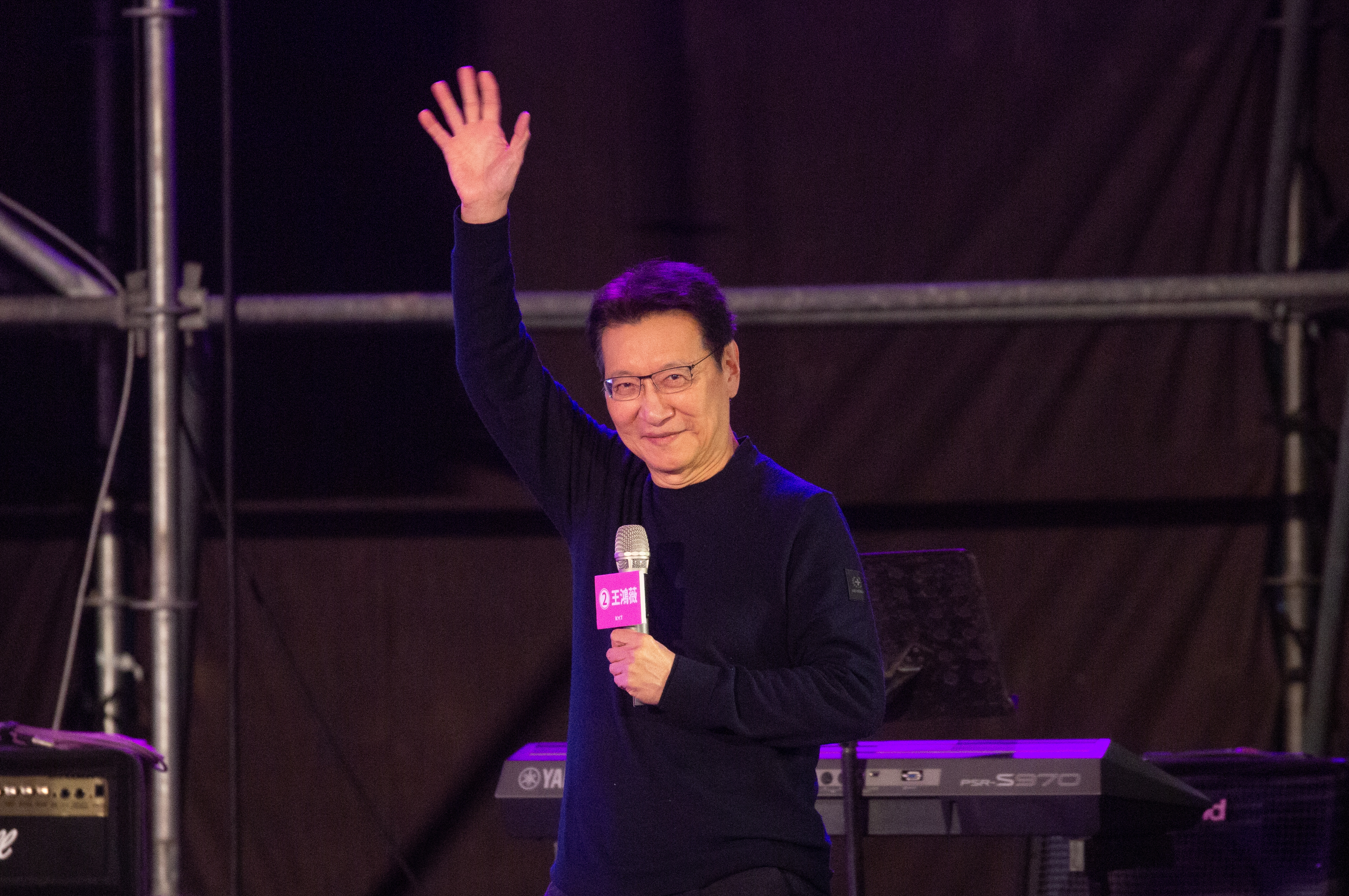 前中廣董事長趙少康力挺謝國樑，呼籲基隆選委會透過抽樣，打電話確認連署名單的真實性。（本刊資料照）