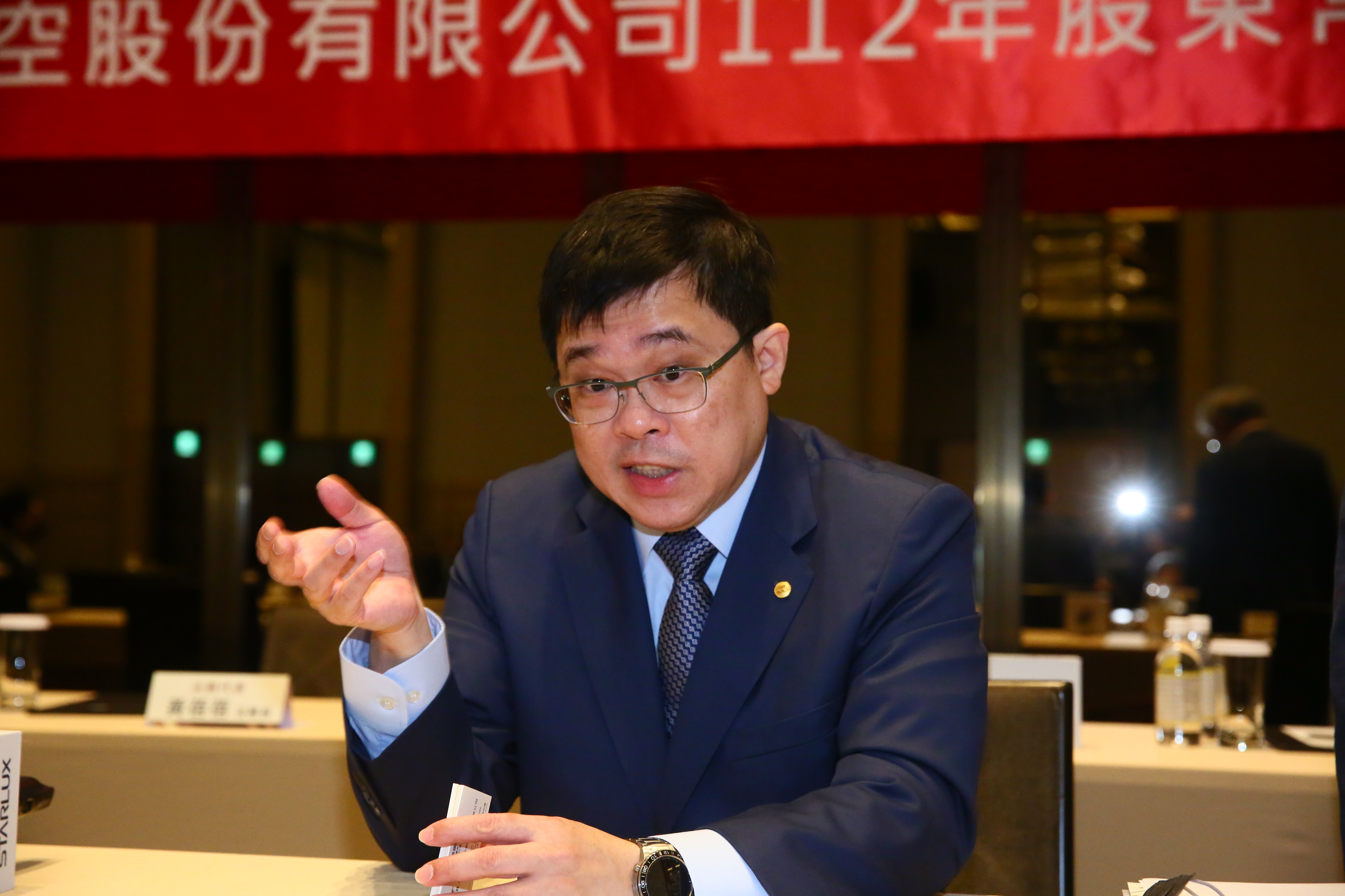 對於張國華擔任巴拿馬長榮國際的永久董事長，張國煒認為根本是篡位。