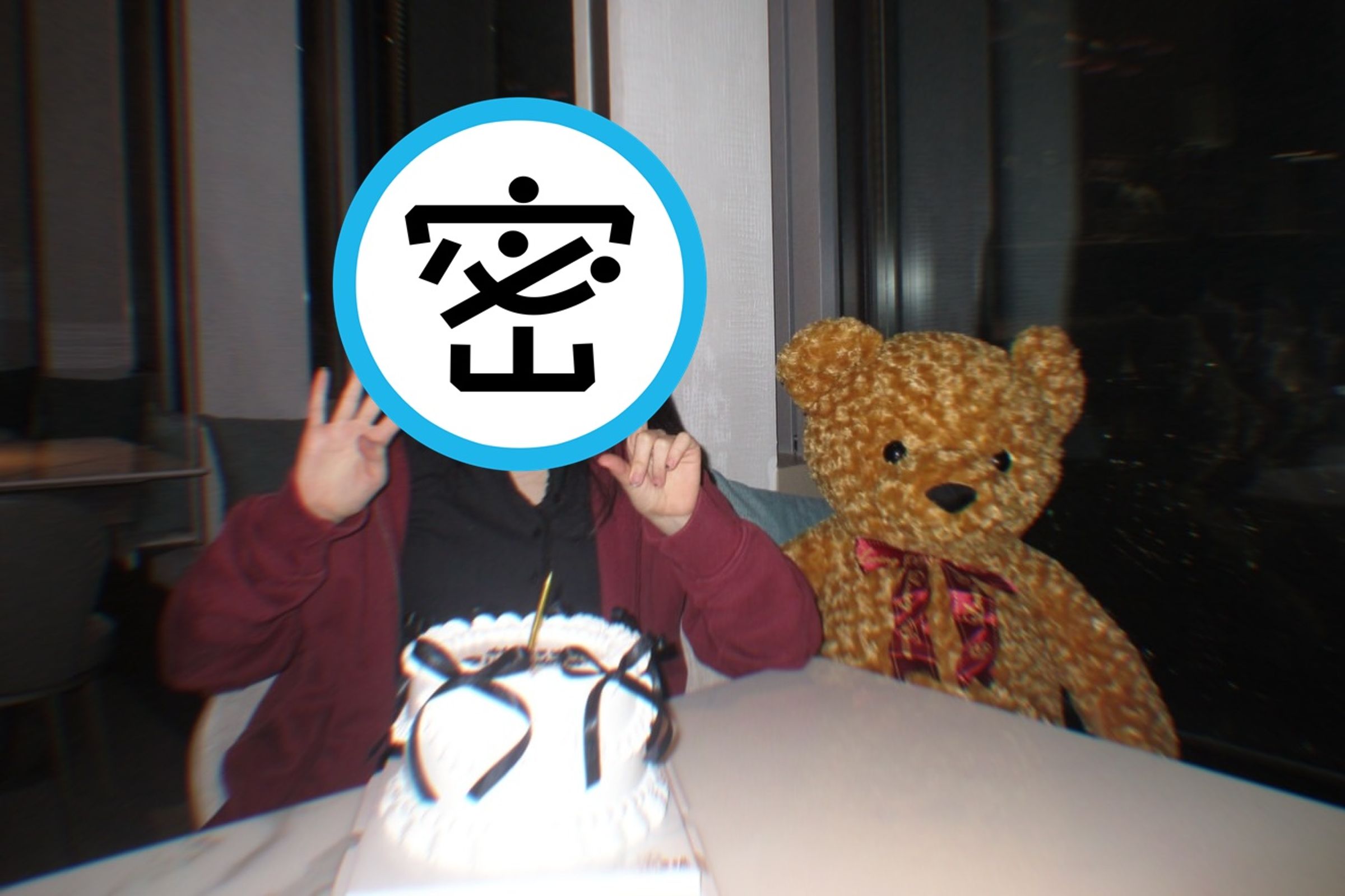許老三慶祝14歲生日，在社群分享多張照片。（翻攝自IG@alice_hsuuu）