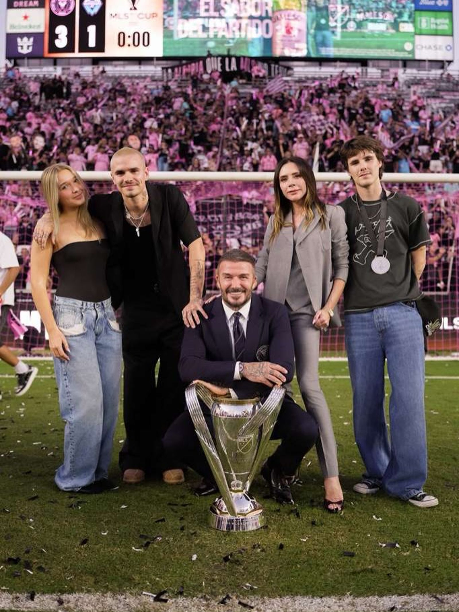 ��ɩ�׶ȴ��Ƴ�Ĭ   ��Ӧ���Ӿ���