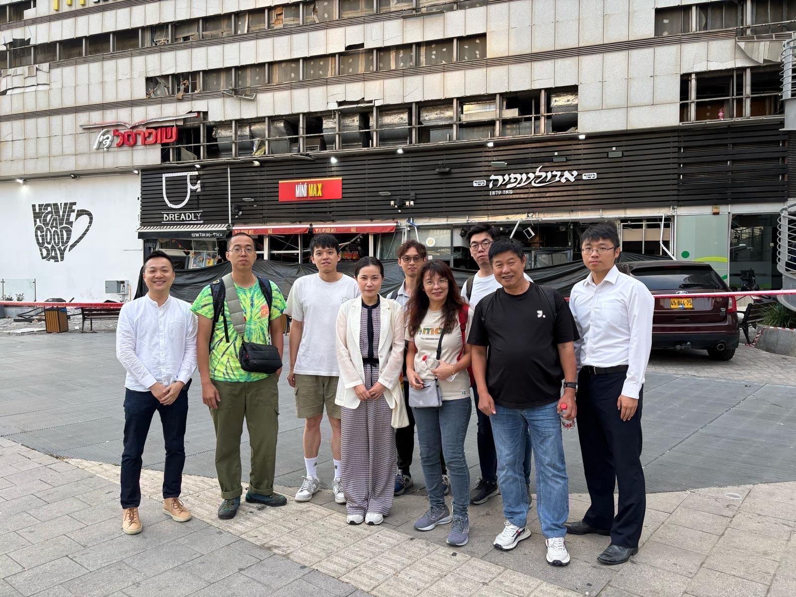 我國駐以色列代表處，協助滯留當地國人離境。（外交部提供）