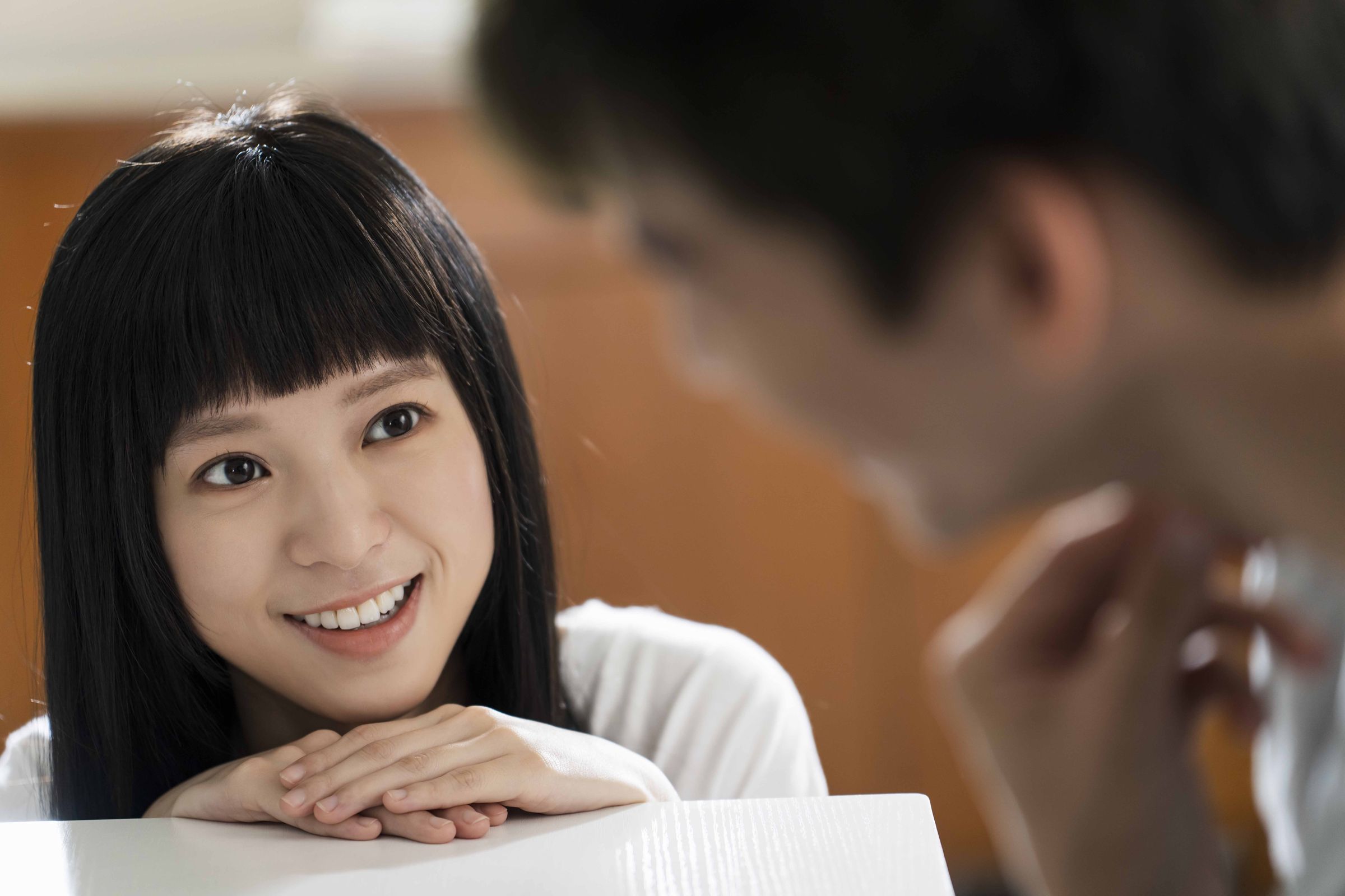 項婕如在《愛的噩夢》扮演愛捏泡泡紙的女孩，也以本片入圍台北電影獎最佳女主角。（華映娛樂提供）