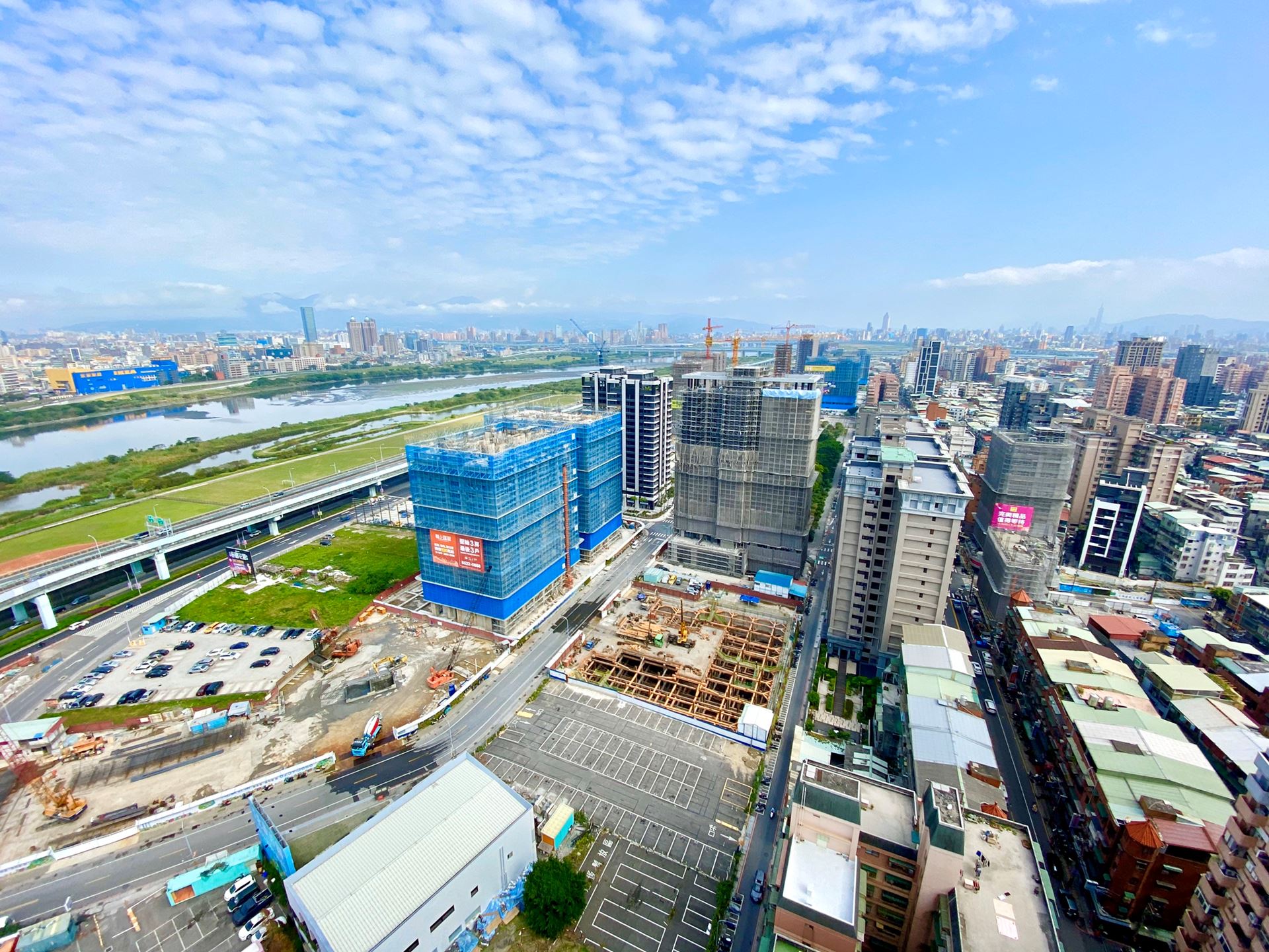 新北市預售屋主力總價帶持續向上推移,購屋門檻逐步拉高。(房市示意圖)