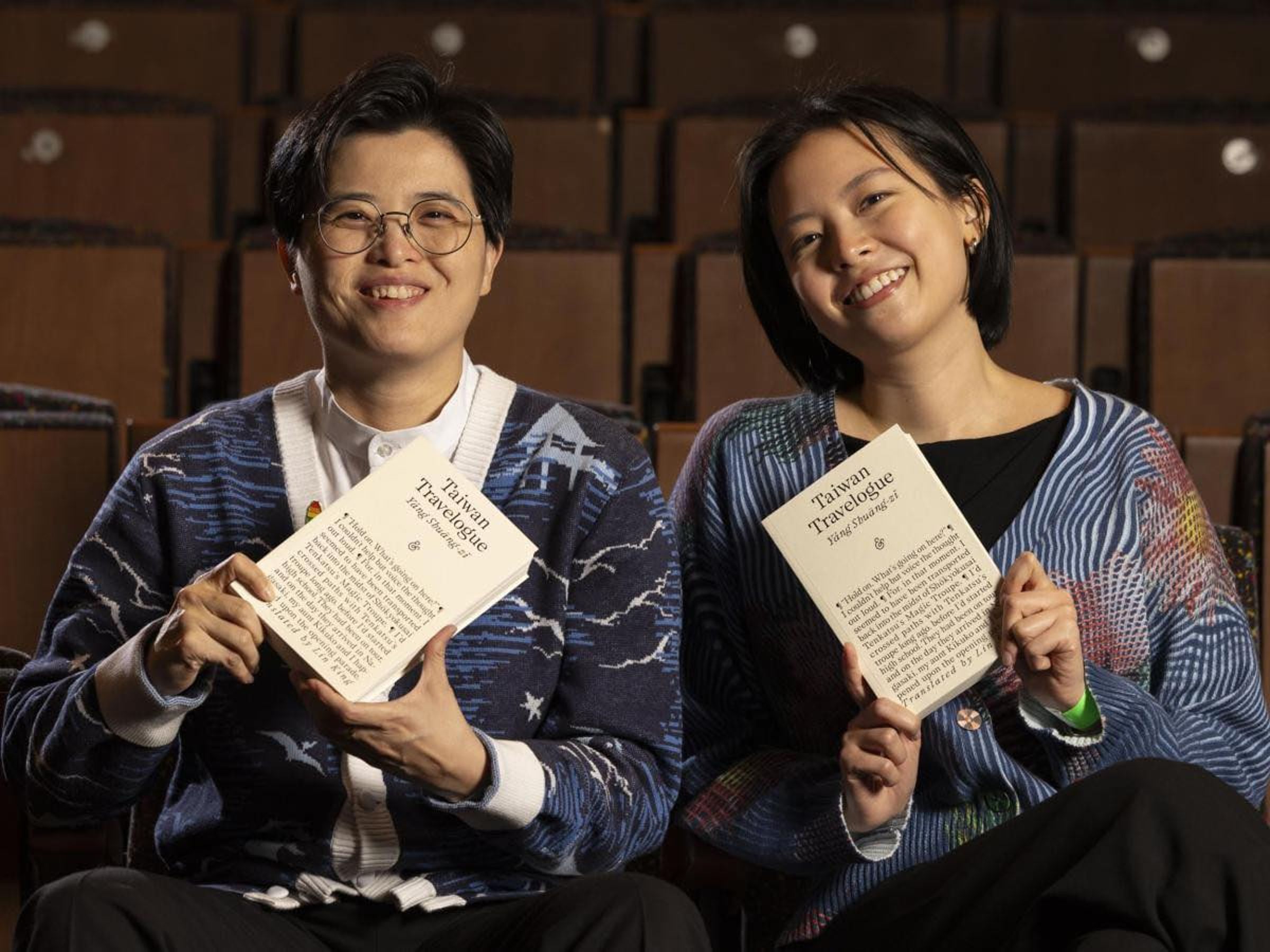 楊双子創作、金翎英譯的史詩小說《臺灣漫遊錄》奪下2026國際布克獎冠軍。(翻攝自AIT臉書)