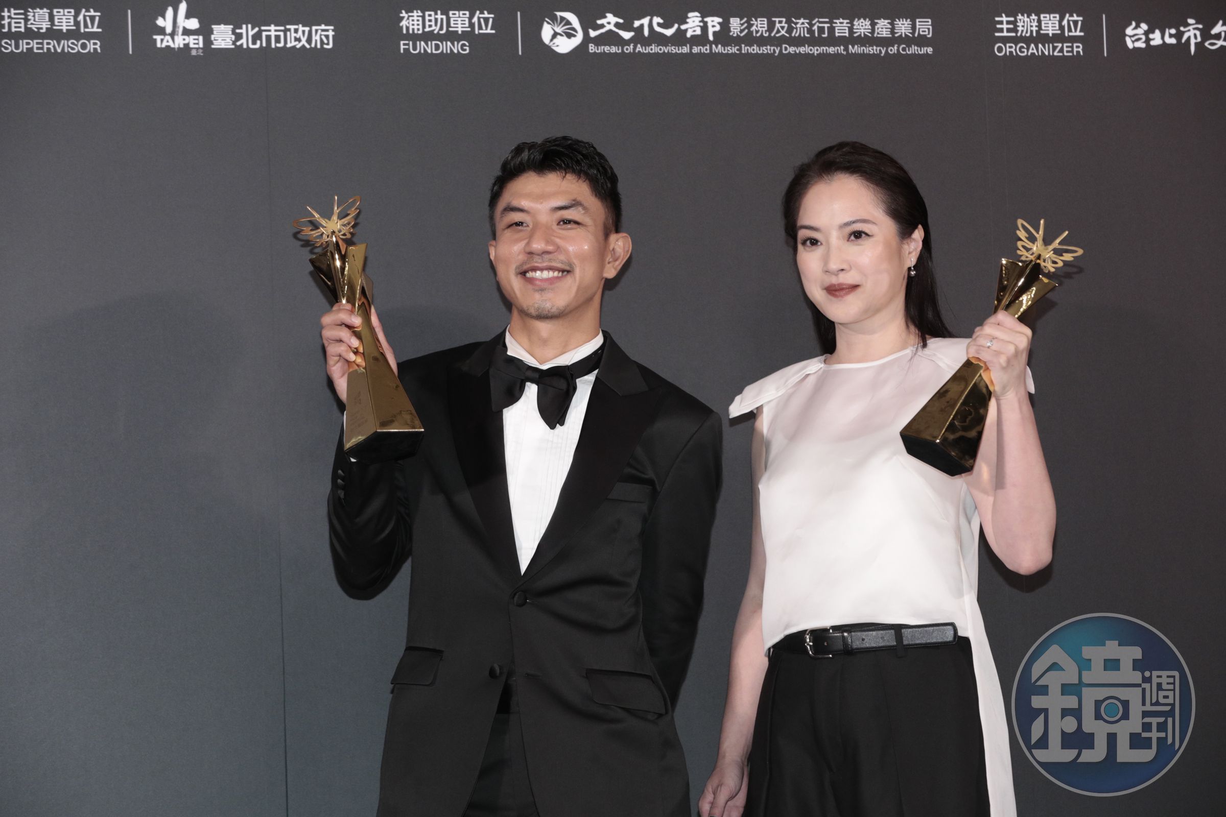 來自泰國的萬洛隆甘迦（左）奪下最佳男主角，高伊玲（右）奪下最佳女主角。