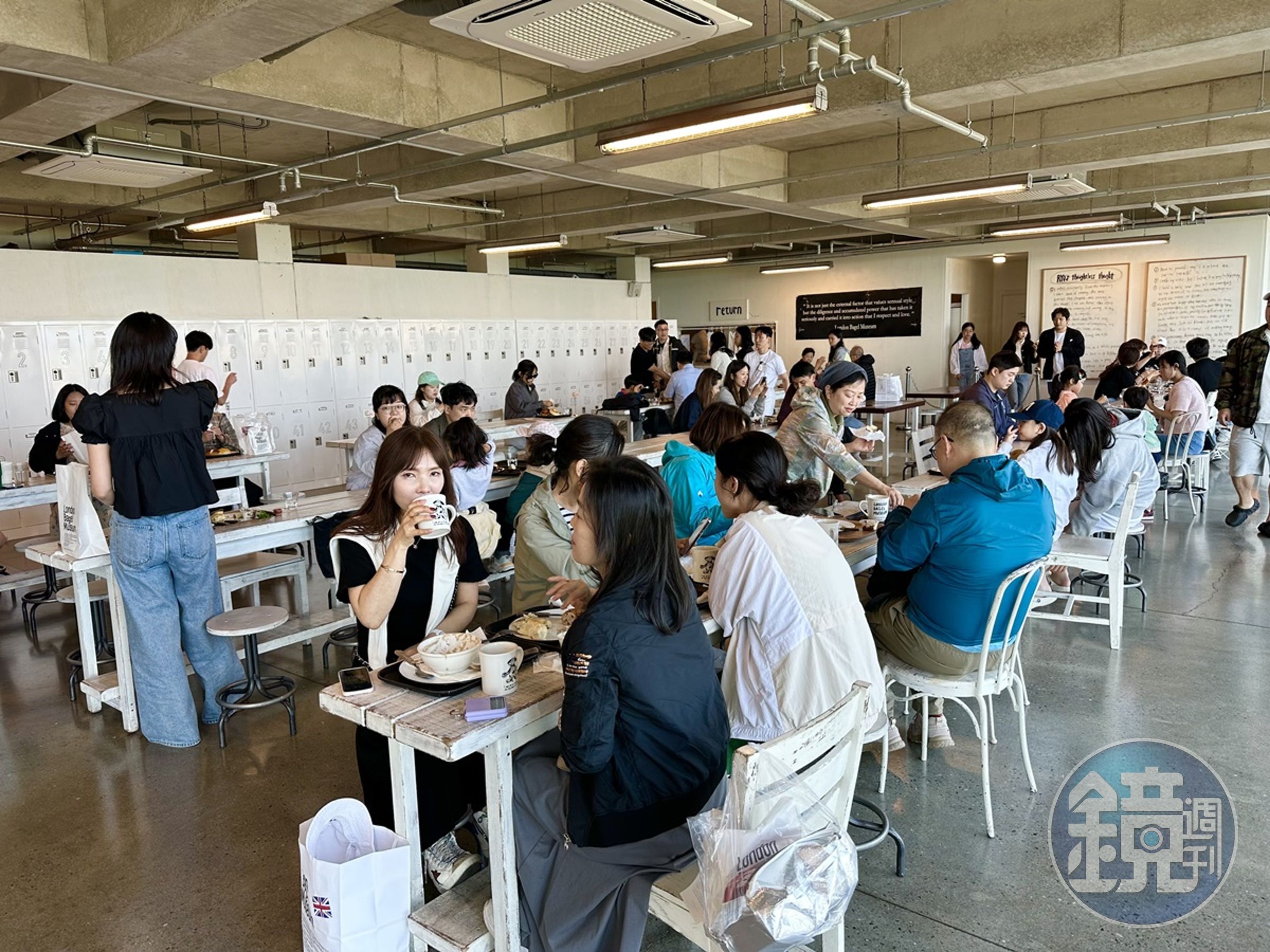 地下一樓內用區需網路預訂或候位才能入座。