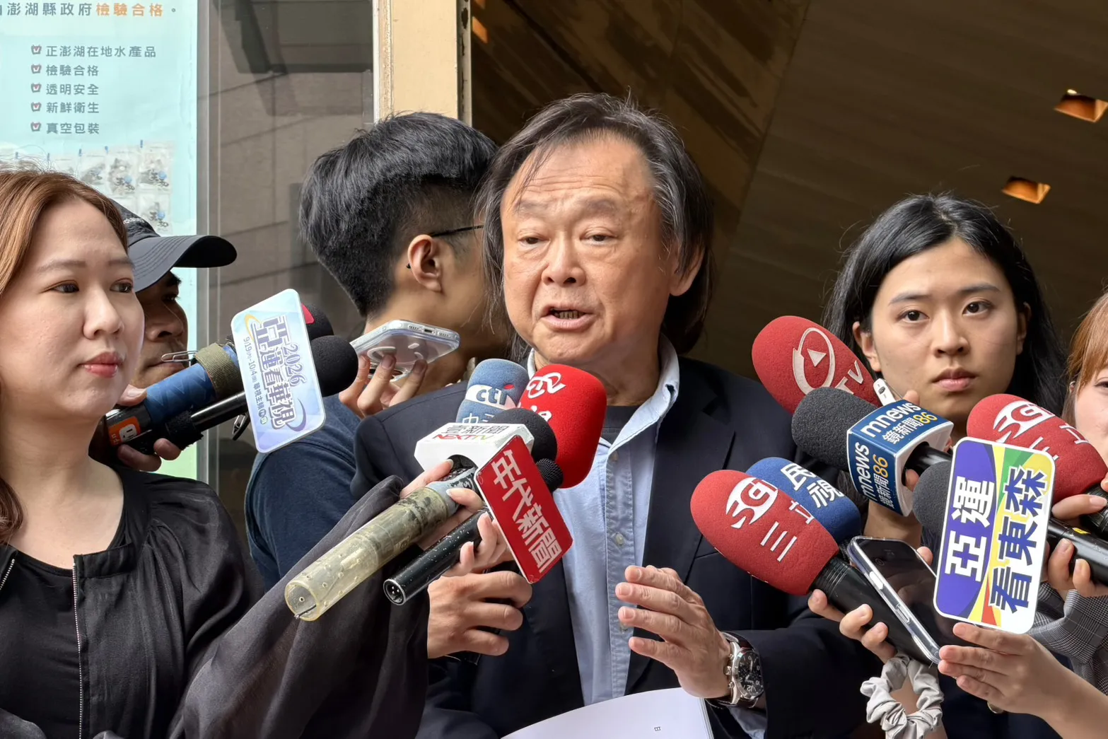 看不懂蔣萬安可愛三連拍　「蔣師」王世堅喊失望：這不是我認識的他