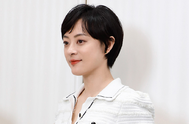 吳慷仁傳聞中的合作音樂是大咖孫儷。（翻攝自孫儷微博）