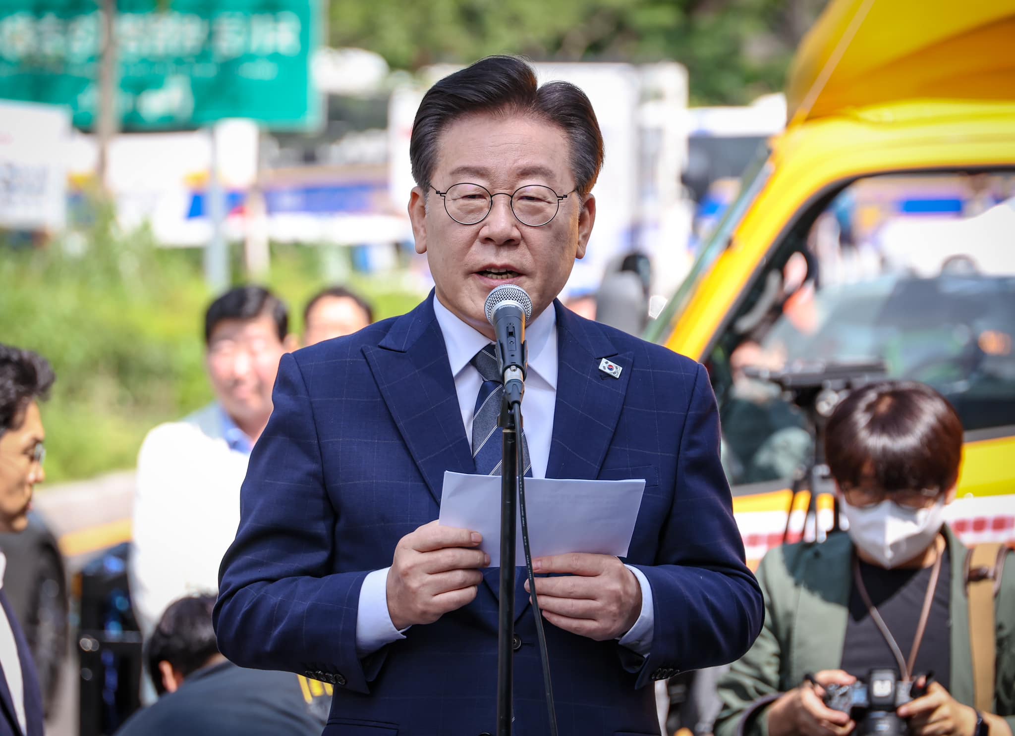 南韓最大在野黨「共同民主黨」黨魁李在明弊案纏身，今因柏峴洞開發圖利案遭起訴。（翻攝自李在明臉書）