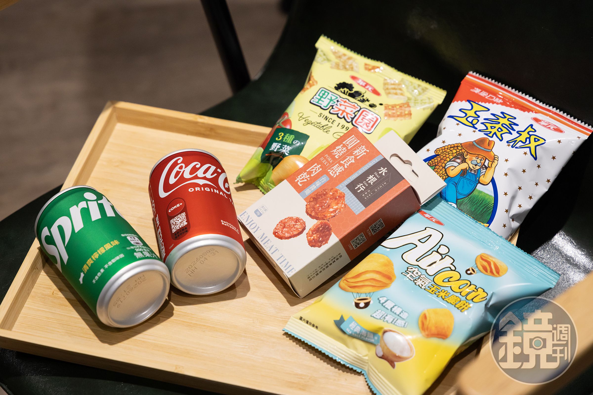 飯店與彰化在地知名品牌合作,在房間內就能品嘗水根行肉乾。
