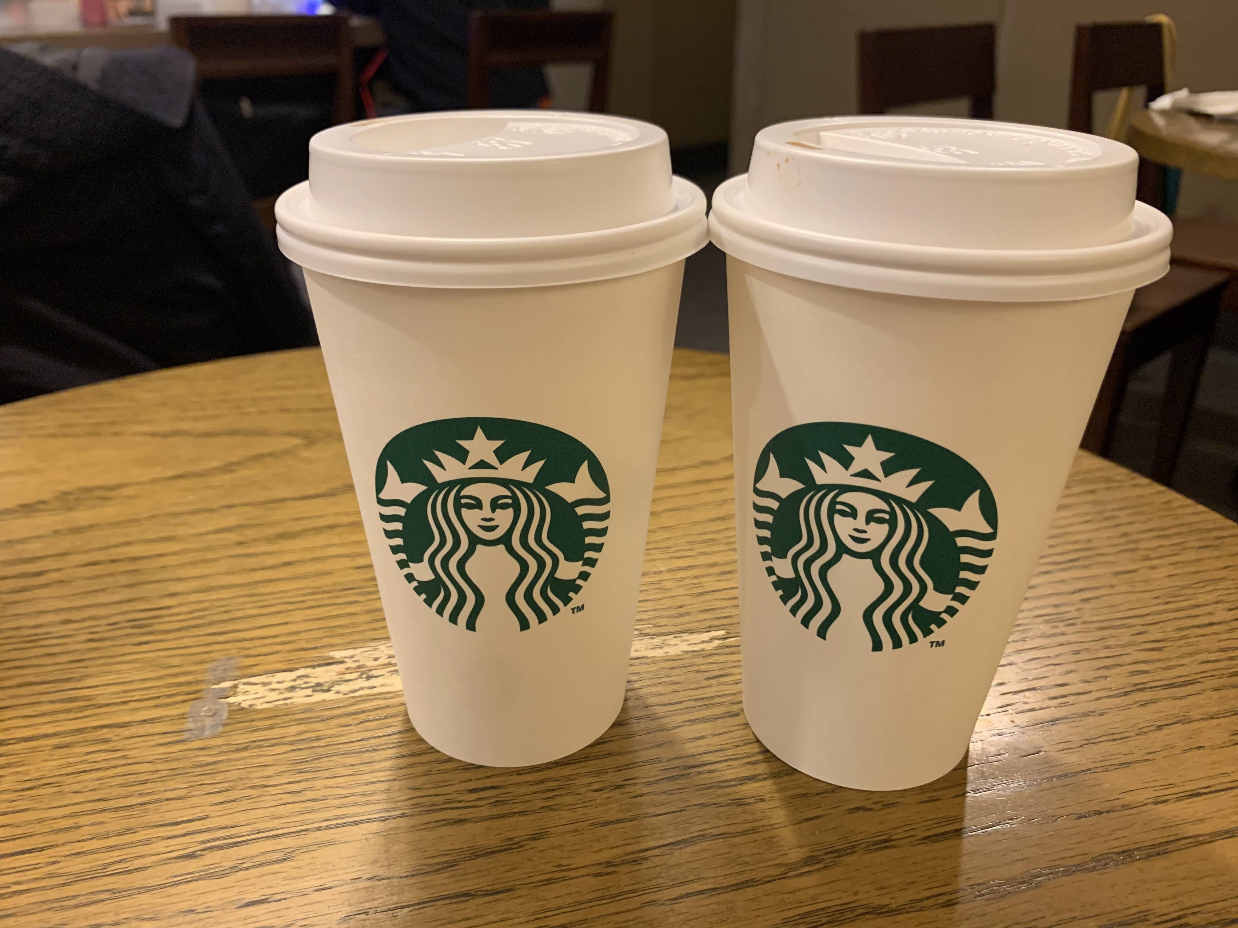 星巴克今（4日）起一連2天，推出「一起迎接美好週末 第二杯半價」活動。（示意圖）