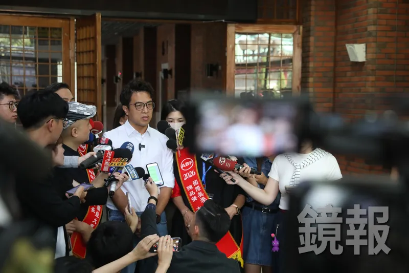 翁曉玲嗆沈伯洋薪水小偷！　籲快辭立委「專心打選戰」