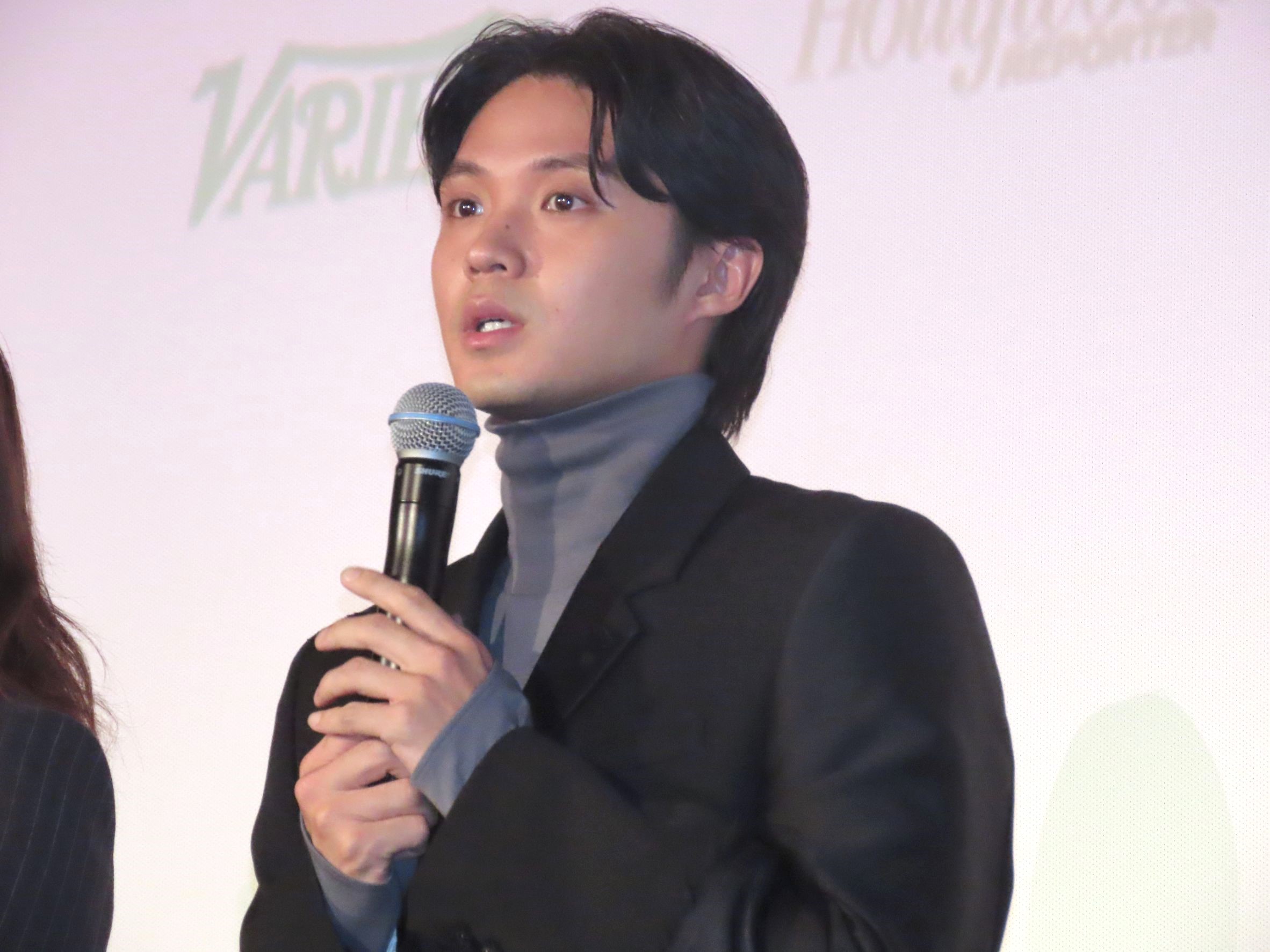 磯村勇斗指出這回角色相當具有挑戰性,讓他找了許多人討論該如何詮釋。