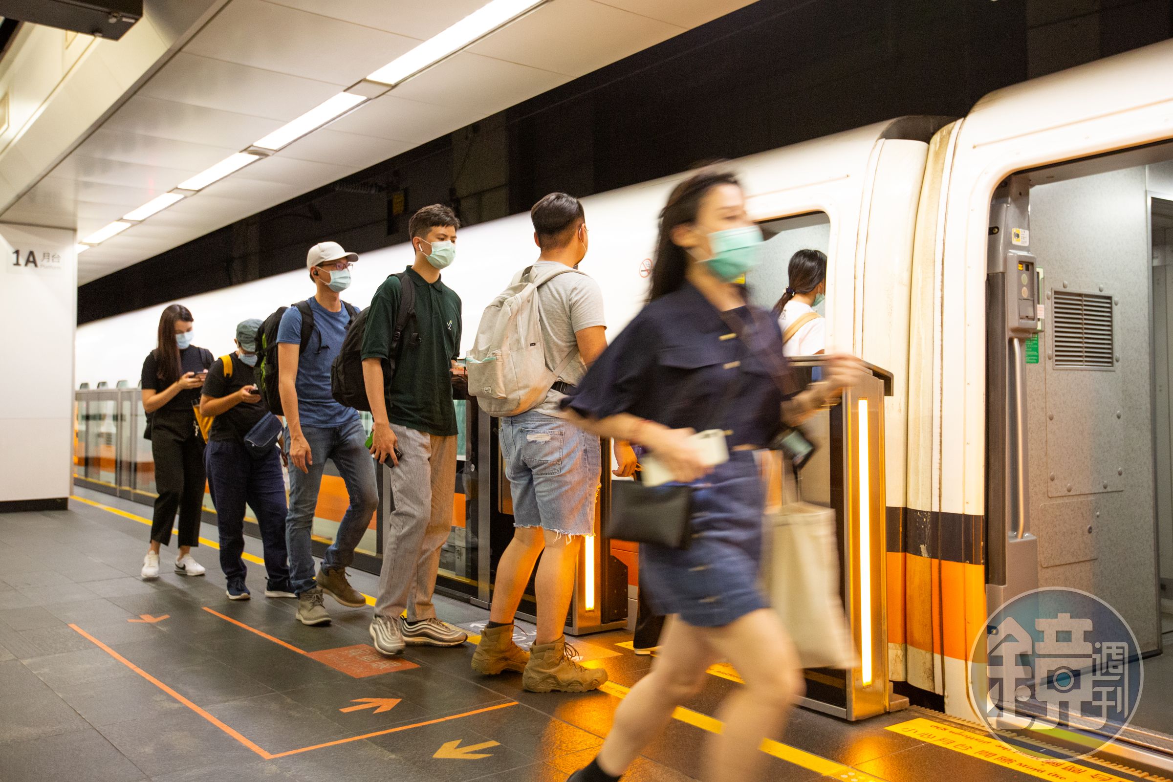 強颱山陀兒來襲，台灣高鐵2日調整營運模式，南港、左營站每小時各發2班全車自由座。（本刊資料照）