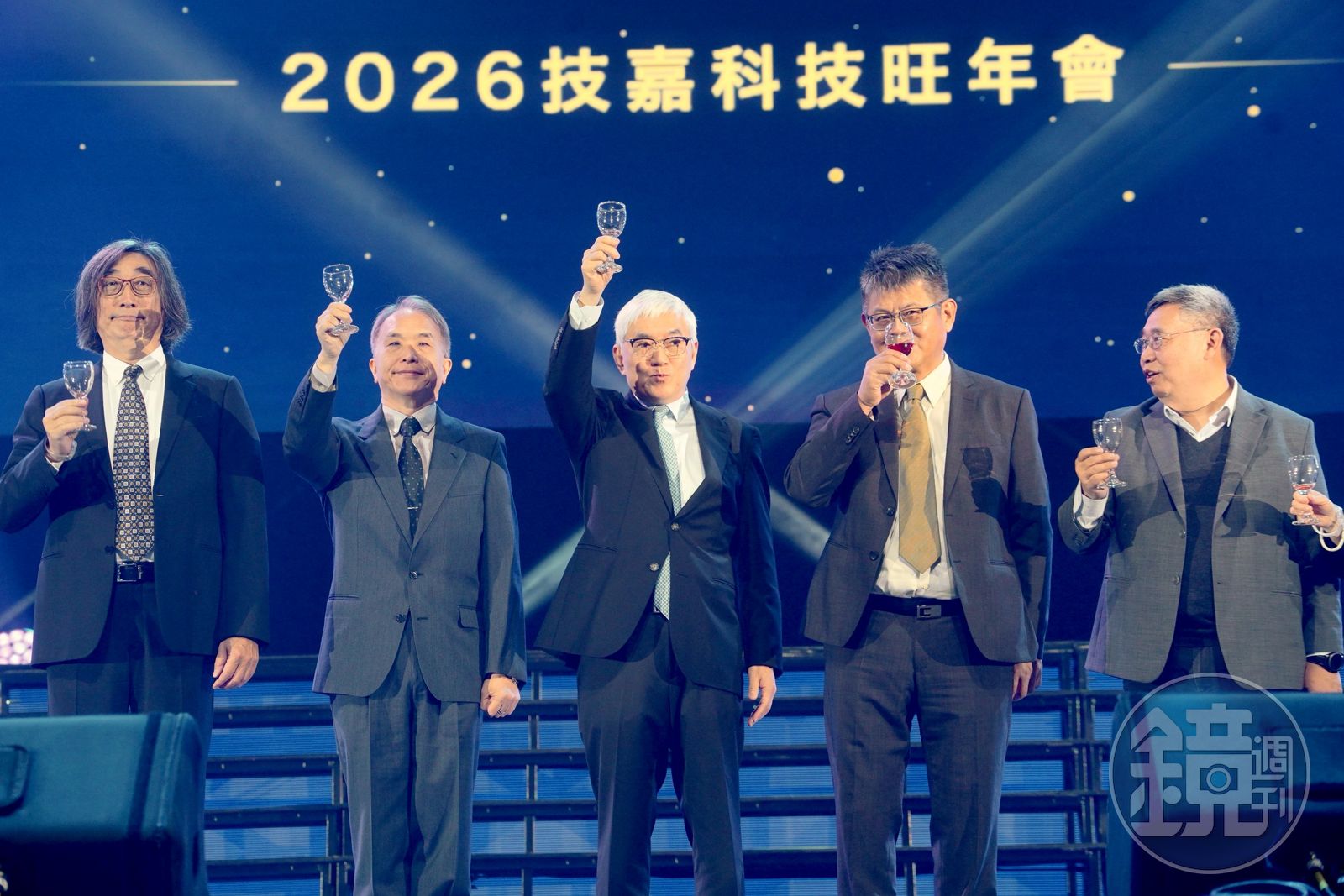 技嘉科技旺年會今（13）晚火熱登場，在南港展覽館席開327桌。