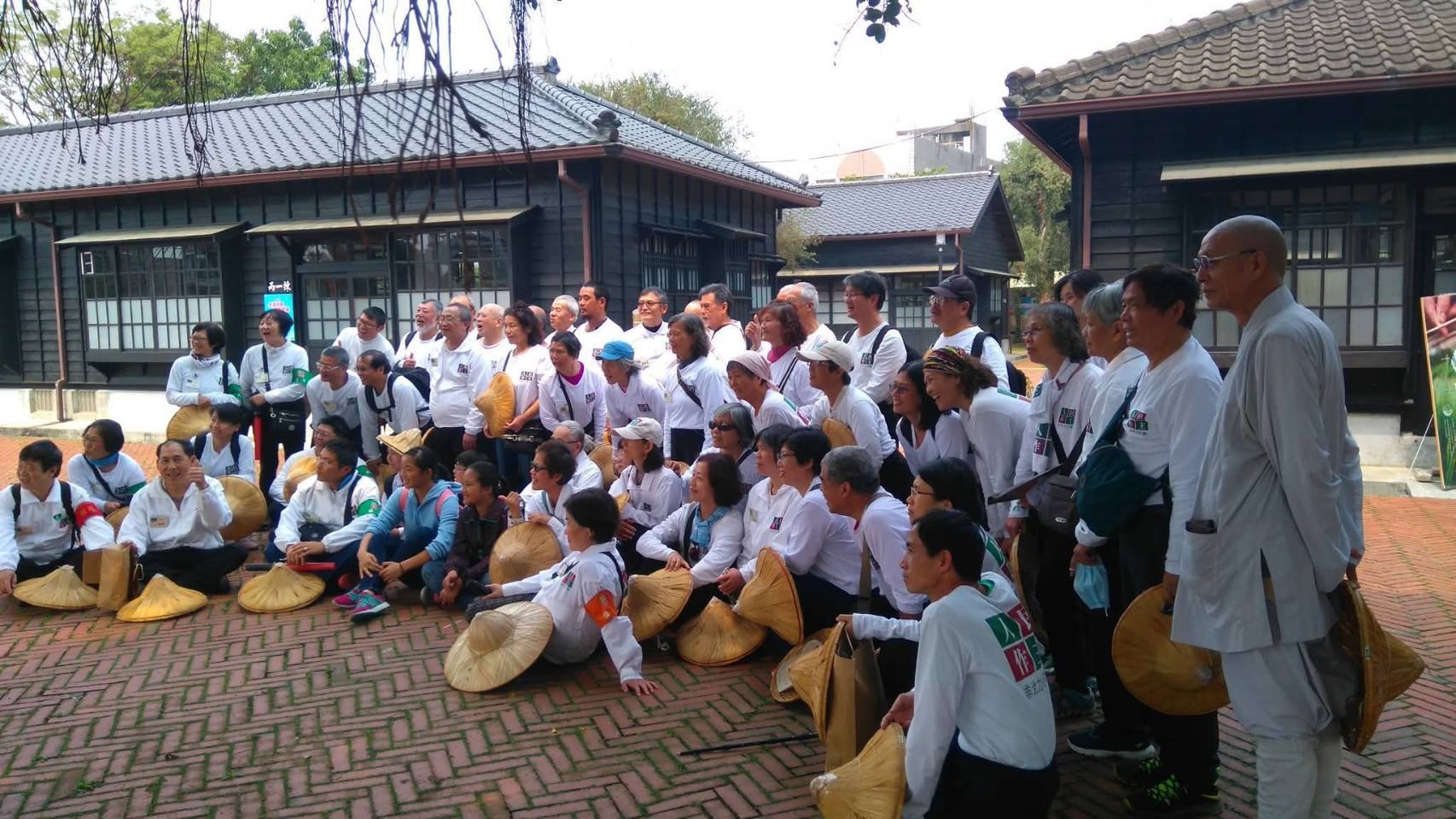 人民作主志工團正發起廢止《憲訴法》修法、《選罷法》修法公投電子連署。（翻攝自人民作主志工團臉書）