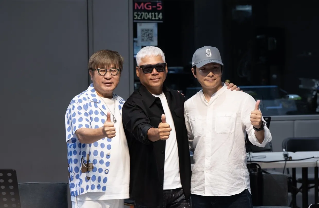 胡瓜（左起）與巫啟賢、孫協志為「鑽石舞台之夜」演唱會彩排。（圖／萬星傳播提供）
