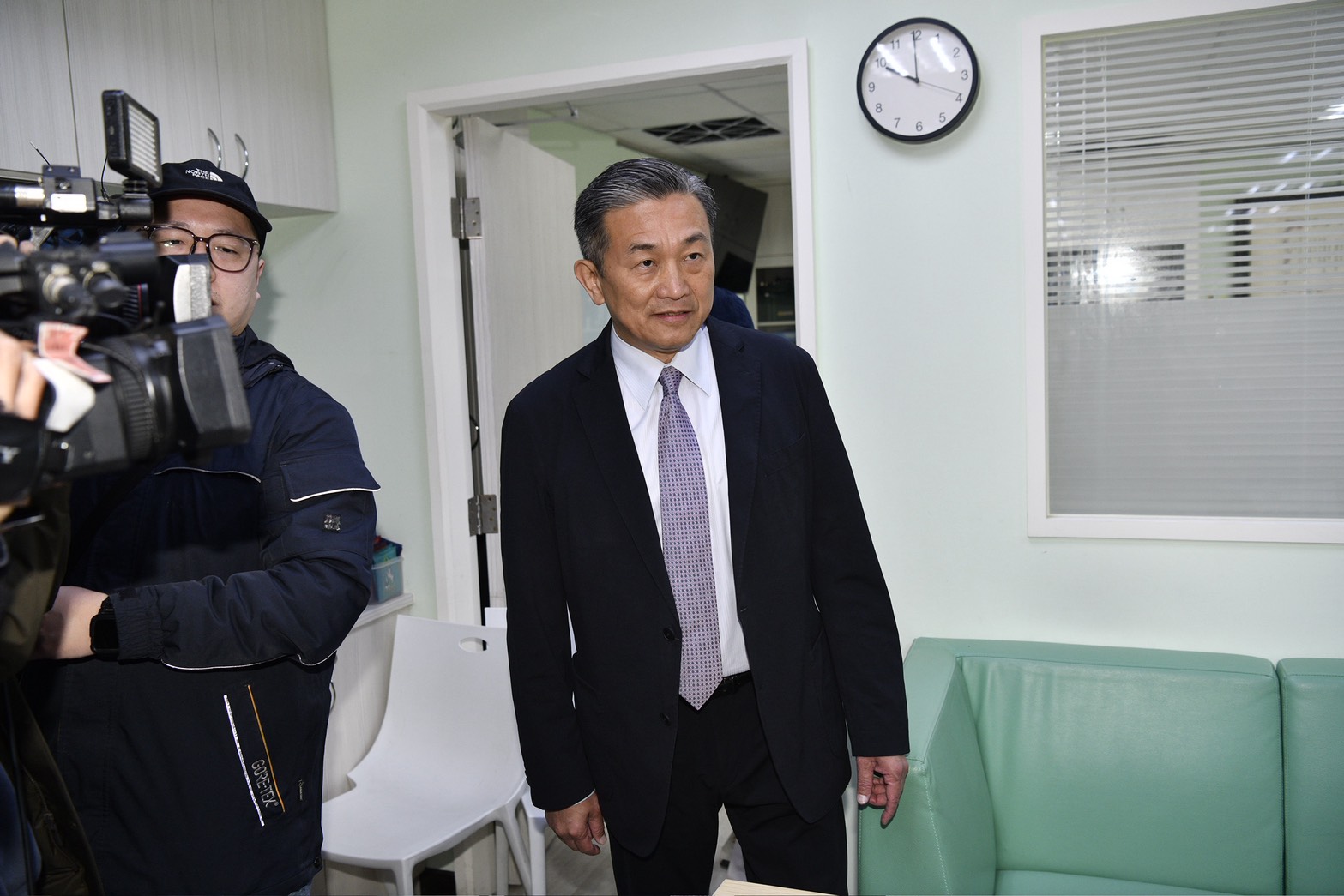 民進黨立委王定宇爆料，該連長還在部隊裡播放中國統戰電影，憂心仇日言論搭配中共意識形態，正從基層腐蝕部隊根基。（鏡報李智為）