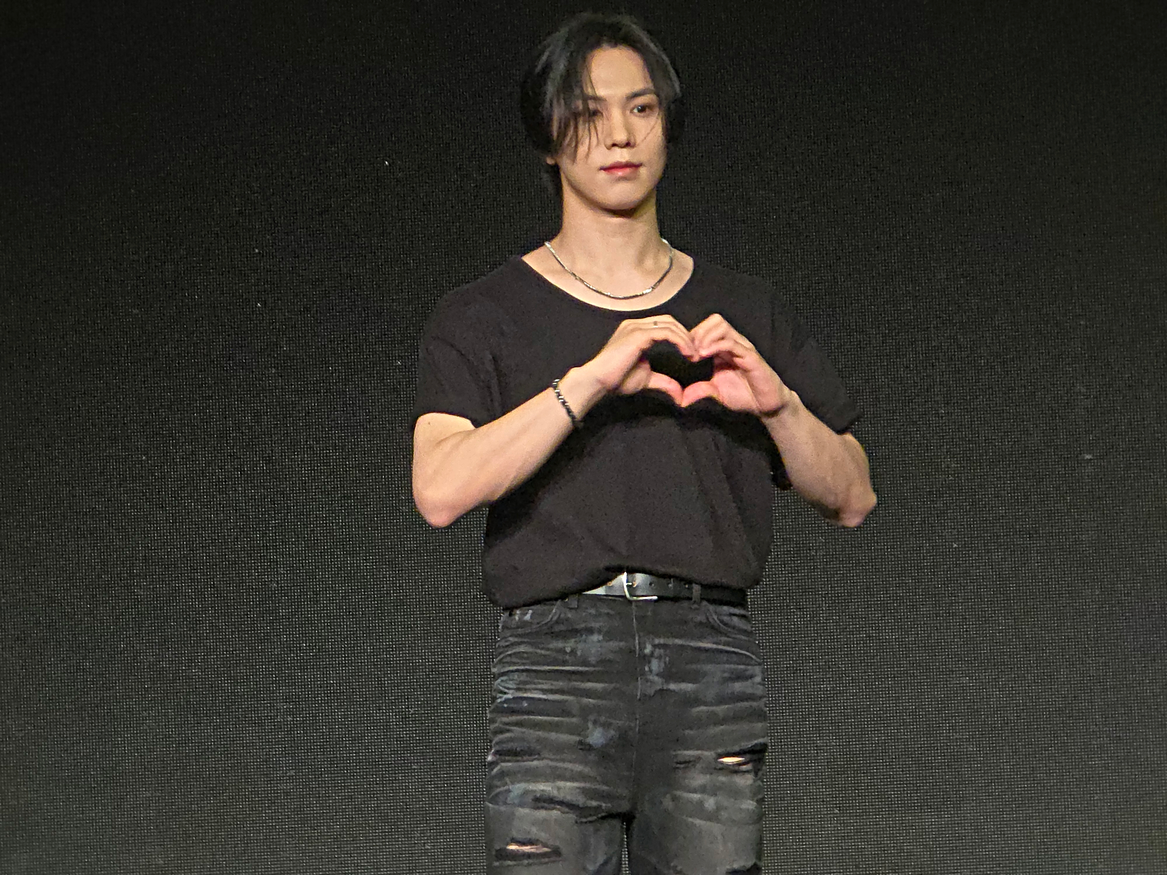 ASTRO前成員ROCKY今（2日）晚上將在Legacy Taipei舉辦個人粉絲演唱會，下午將與F.F.O.、ARKIS進行彩排。