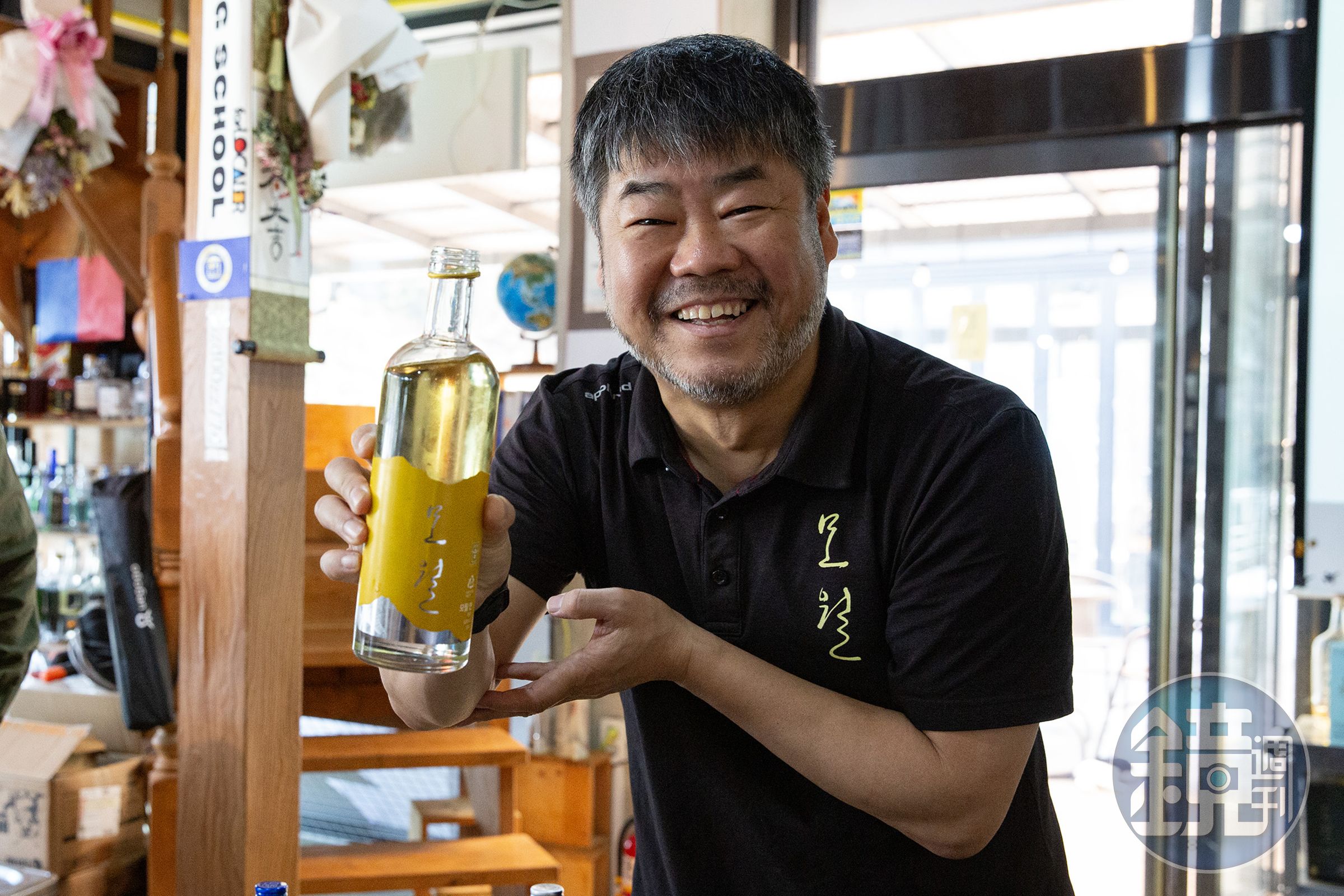 主理人金元浩（김원호）因精湛的釀造工法，被全韓潮牌燒酒Won Soju團隊尊稱為「燒酎導師」。