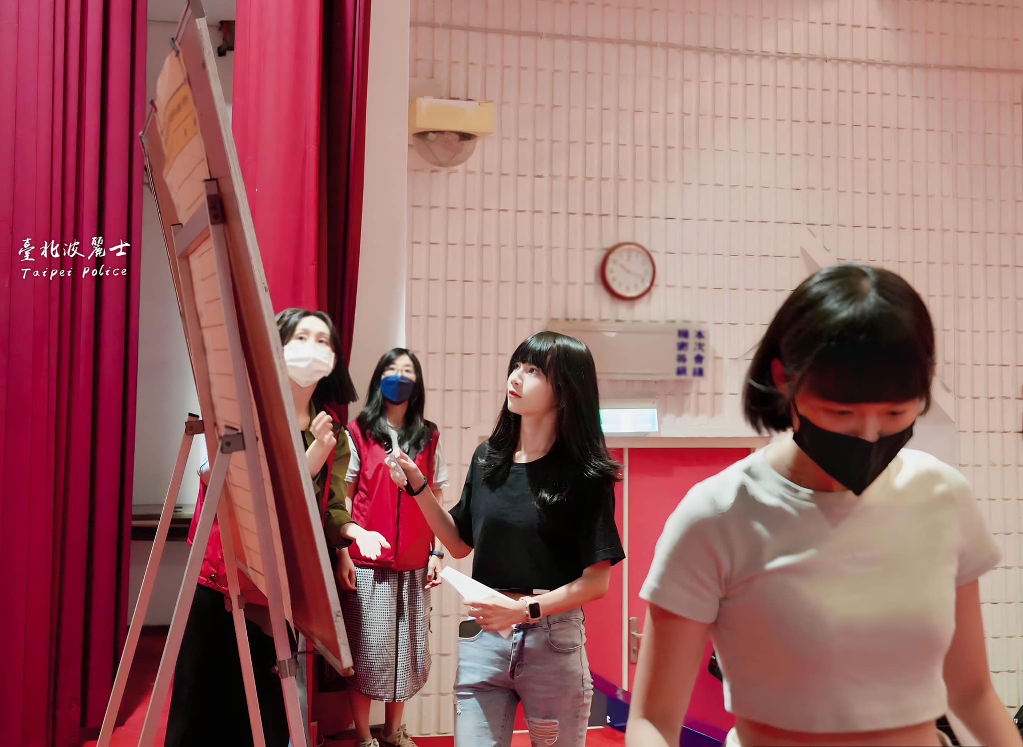 北市警84位生力軍報到，其中4嬌點引發網友熱議。（翻攝自臺北波麗士臉書）