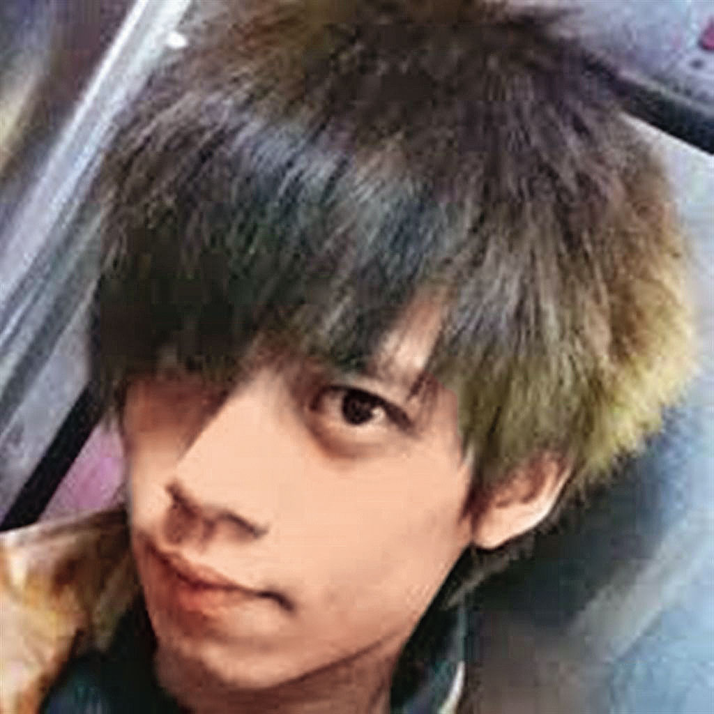 蕭男下車到ATM虛晃一招，卻沒插卡領錢，被警方鎖定涉案。（翻攝畫面）