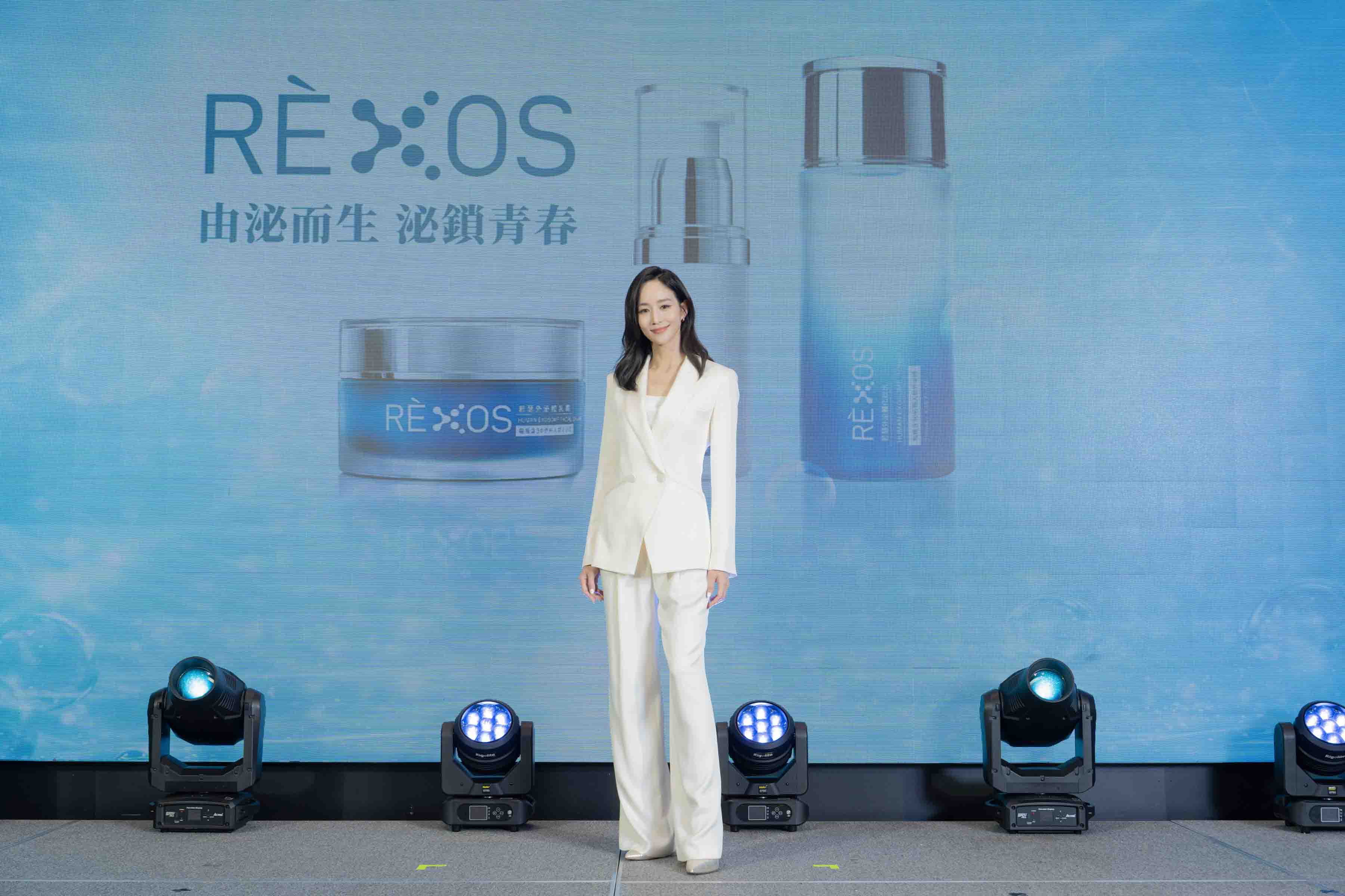 體型過瘦的張鈞甯，自曝出席重要活動前會吃一些味精，利用「腫脹感」讓自己的臉蛋更飽滿。（品牌提供）