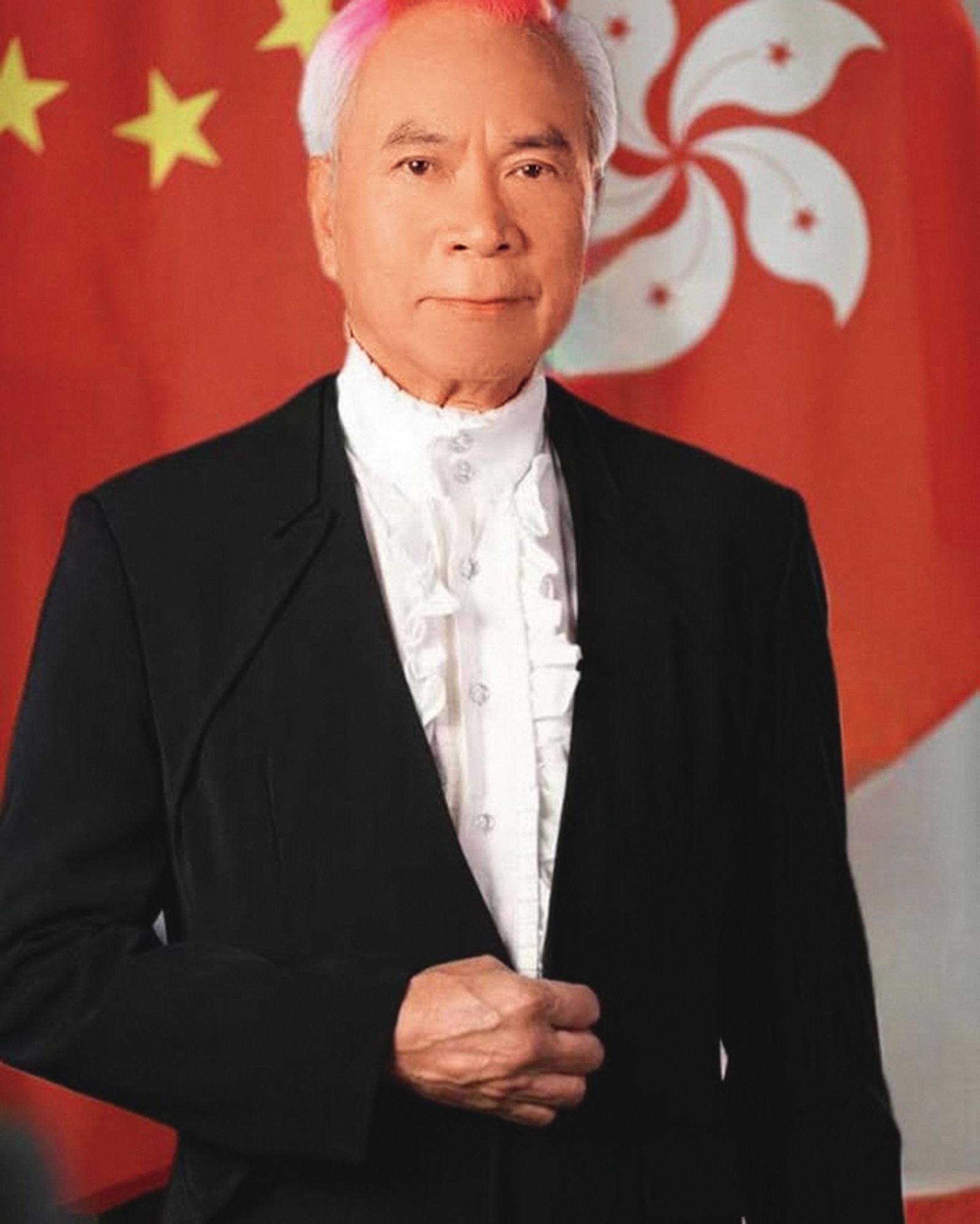 香港資深演員李龍基為了等小36歲女友王青霞出獄後結婚，曾天天探監關心，沒想到去年底得知女方仍有婚姻關係且兒子已經16歲，傷心分手。（翻攝李龍基 IG）