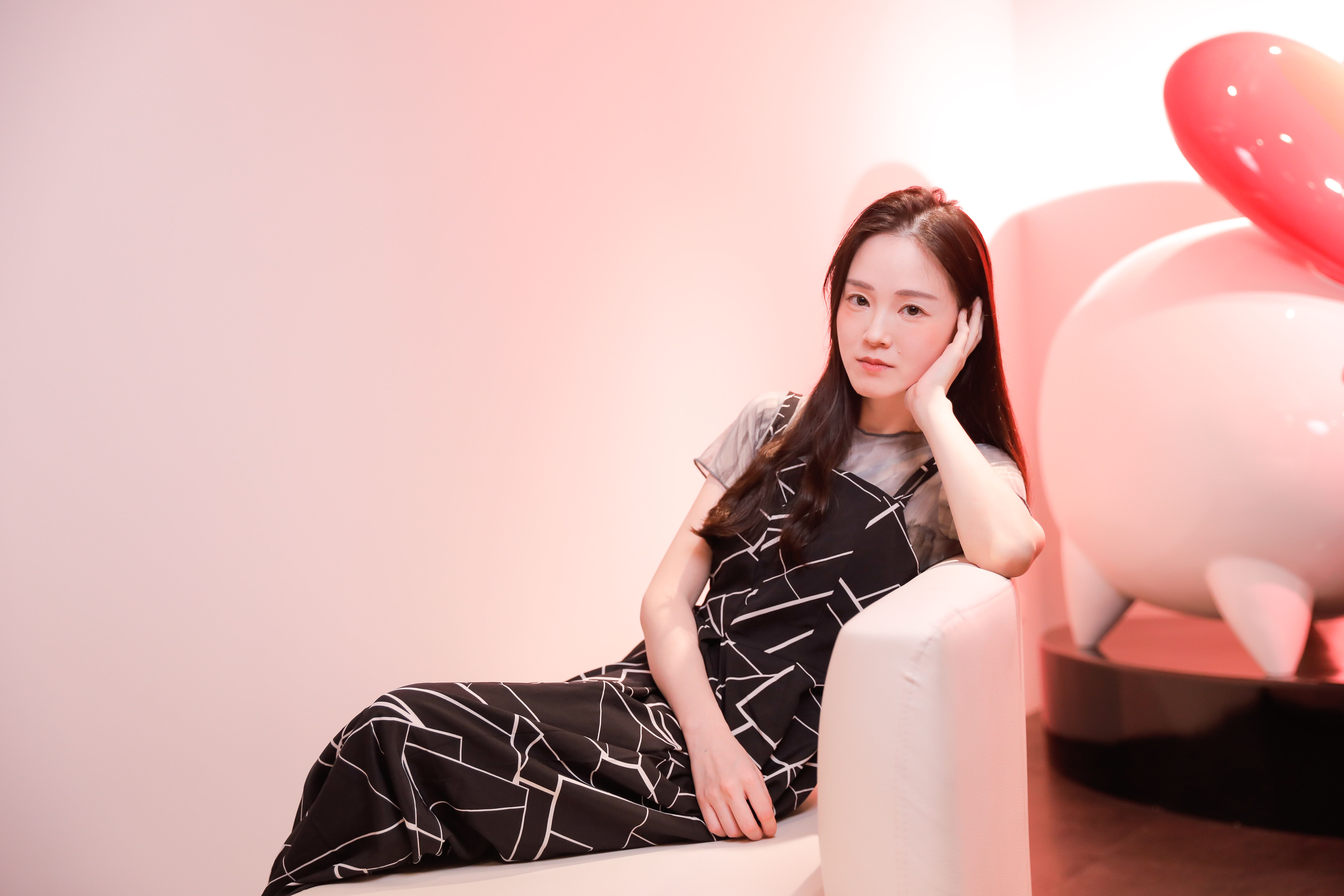 瑞coon會確保男性角色越畫越帥，讓少女對愛情有憧憬。