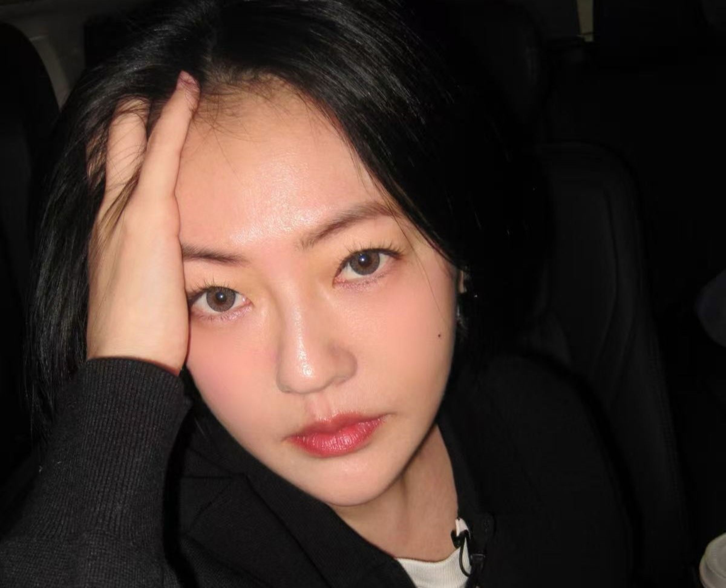 小S剛復出就被拍到街頭落淚以及許雅鈞私訊女網友的消息。（翻攝自小S臉書）