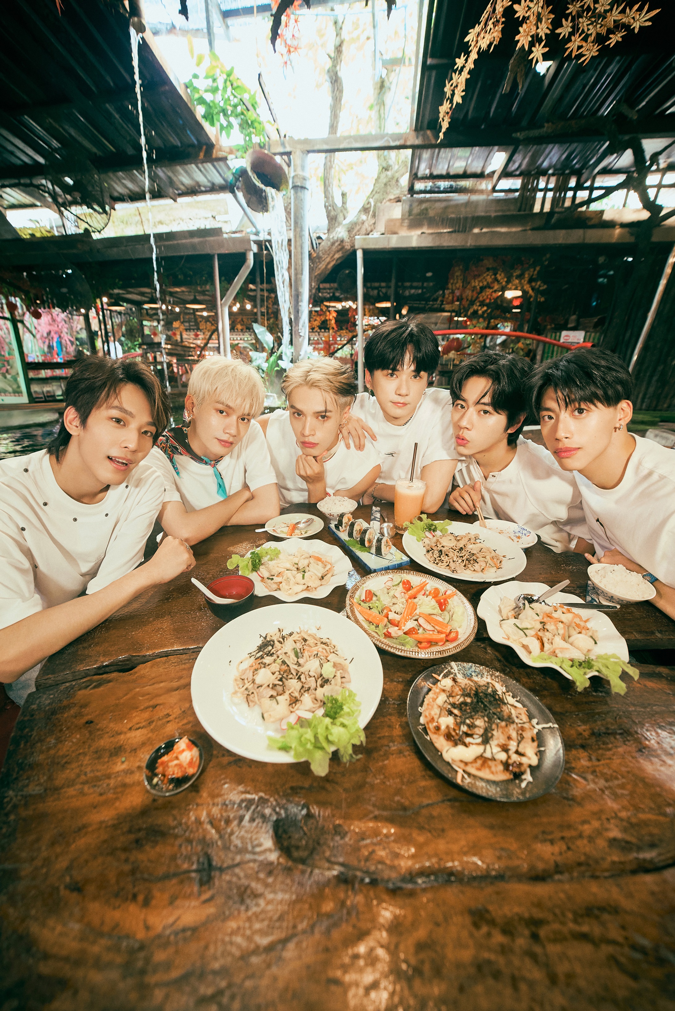 為了和O.A.O.（粉絲名）一起慶祝成軍3週年，Ozone將舉辦北中南3場FANCON，9/13在台北Legacy、9/20在台中Legacy和9/27高雄後台，8/9在KKTIX開始售票。（索尼音樂提供）