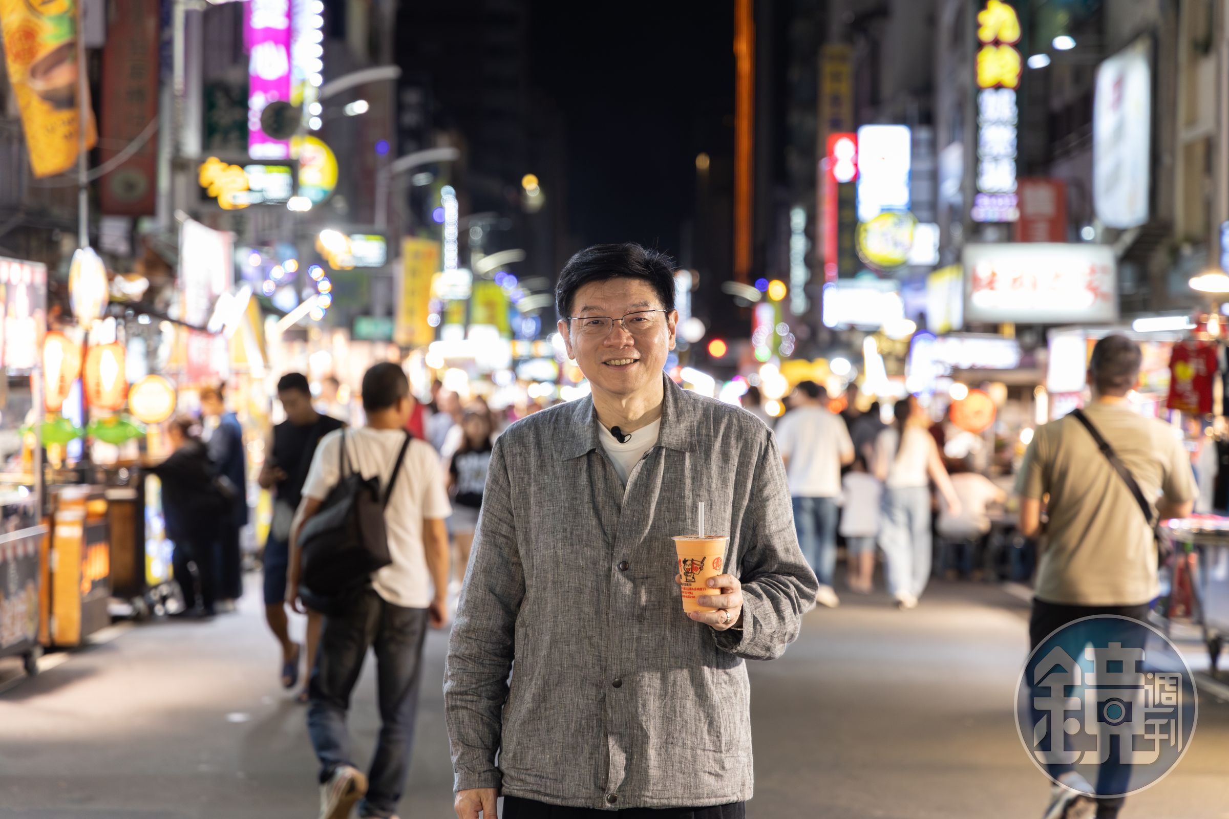 裴社長人生第一次吃鱔魚意麵和𩵚魠魚羹就在六合夜市。