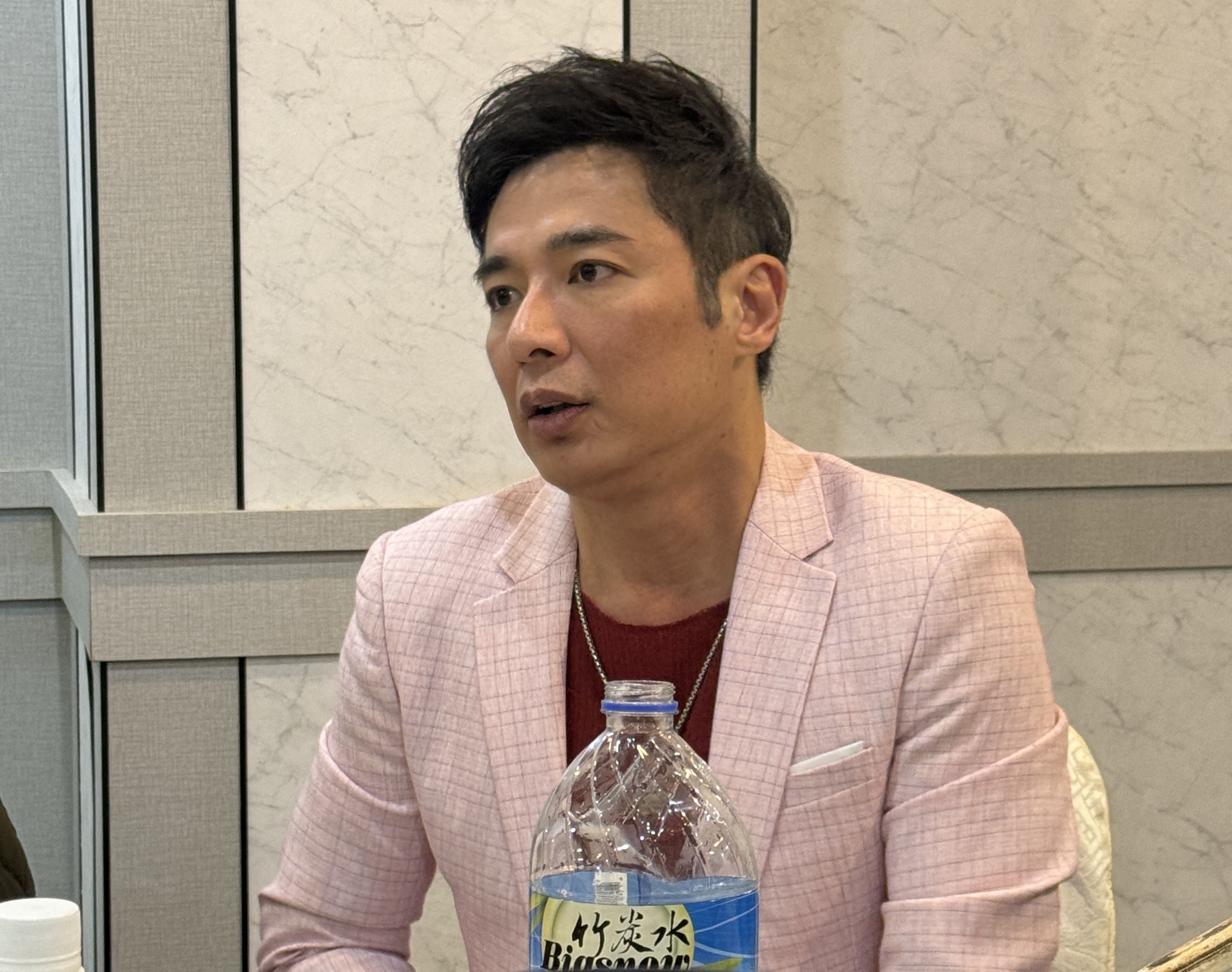 成潤坦言官司上訴中。