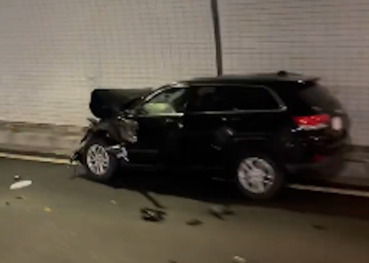 今(11日)日媒曝廣末涼子車禍當天稍早是在奈良拍新片,與導演起衝突罷工開車回東京。(網路圖片)