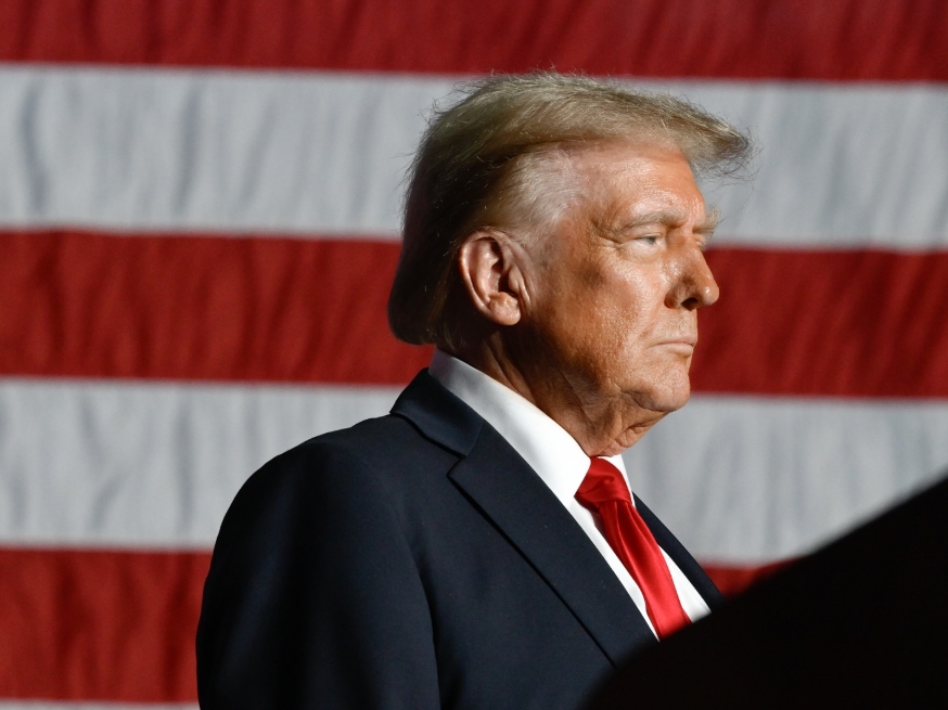 川普7日威脅中國，若不撤回報復關稅，美國9日起將對中再課50％關稅。（翻攝自Donald J. Trump臉書）