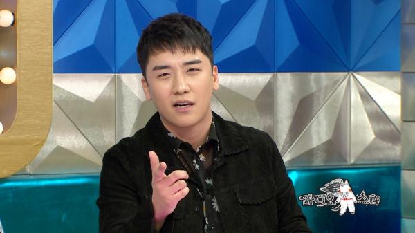 BIGBANG前成員勝利遭踢爆在峇里島與兩名女性無縫接軌約會。（網路圖片）