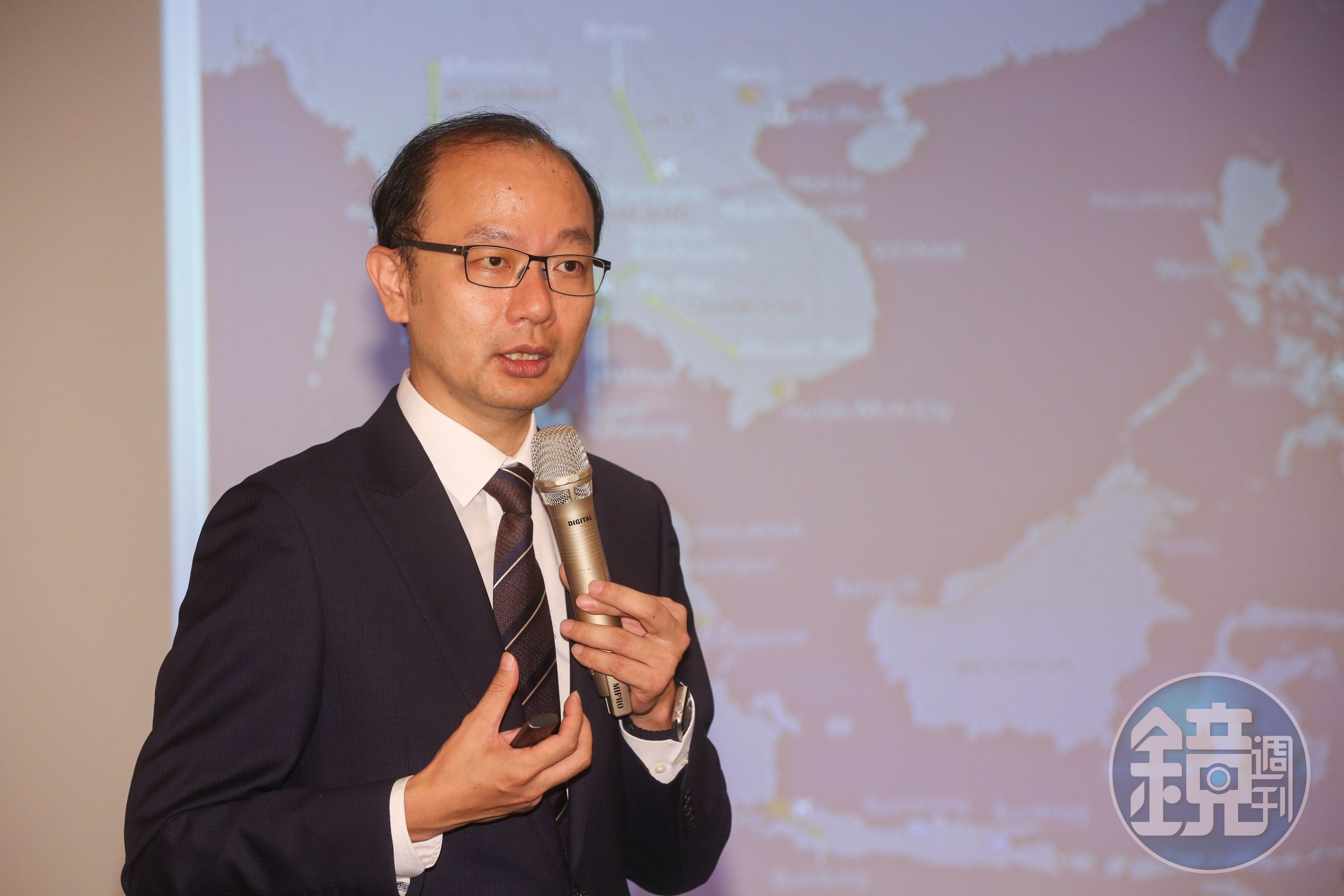 台經院景氣預測中心主任孫明德表示，資通訊與電子等AI相關產業大幅成長，台灣外銷成績一枝獨秀。（本刊資料照）